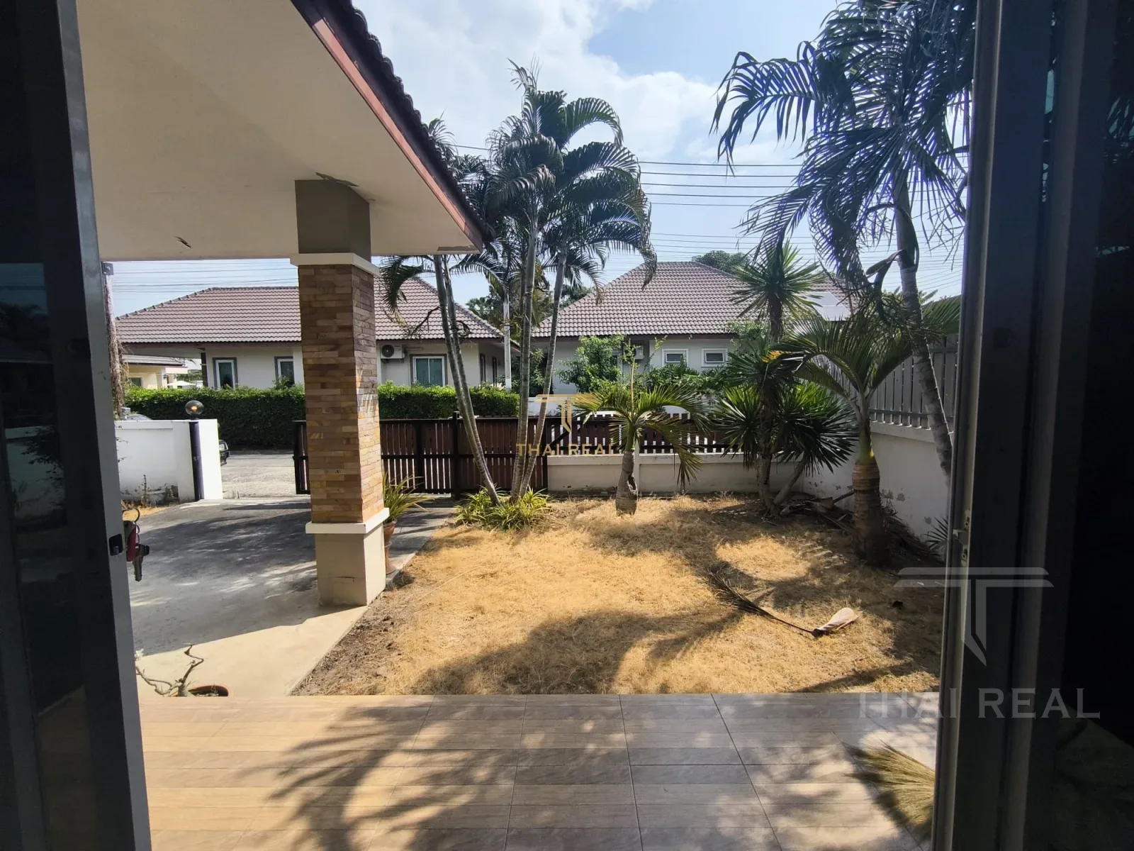 Cozy Family House in Sam Phraya – photo 10