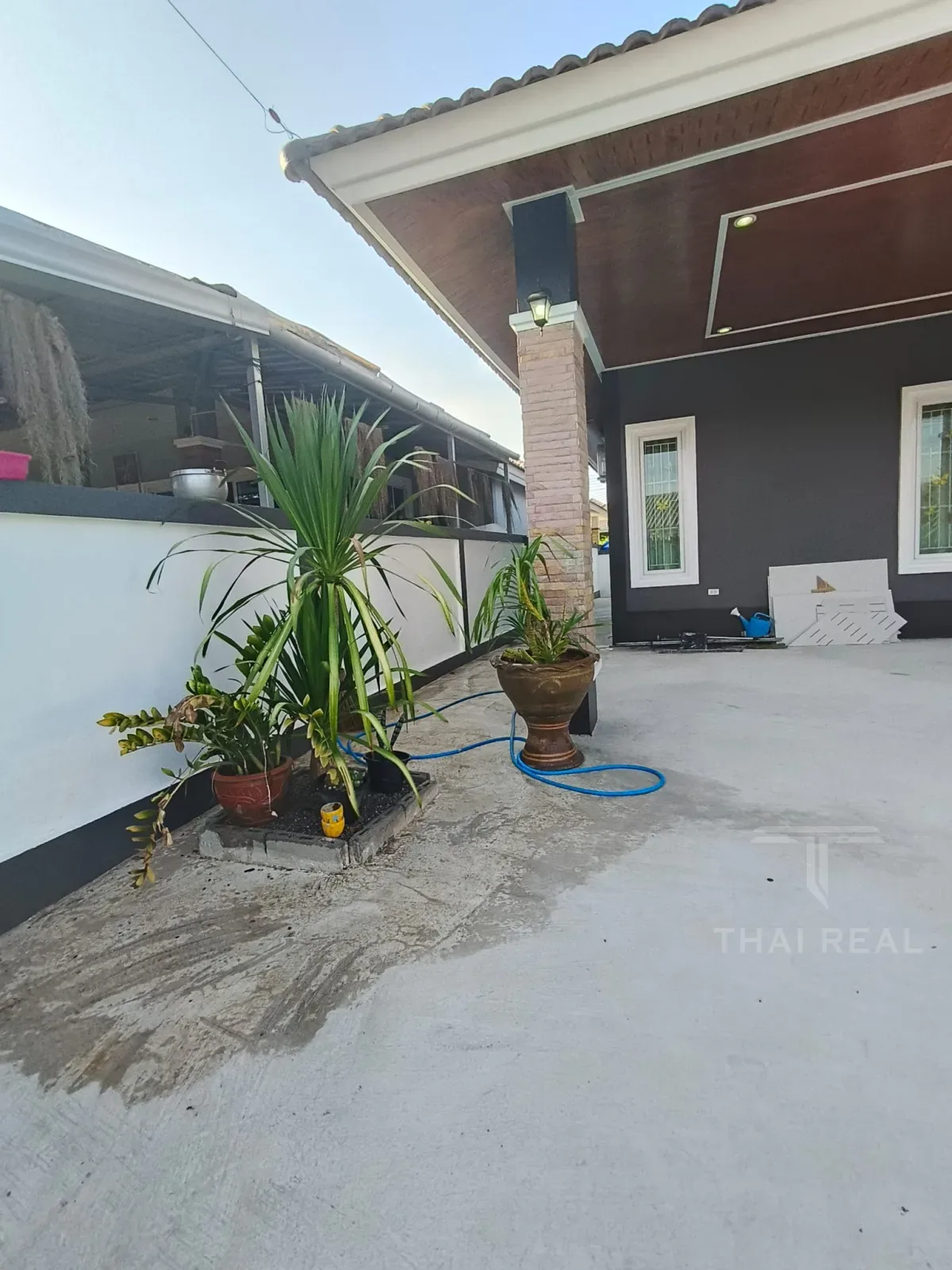 Family House, Sam Phraya – photo 4