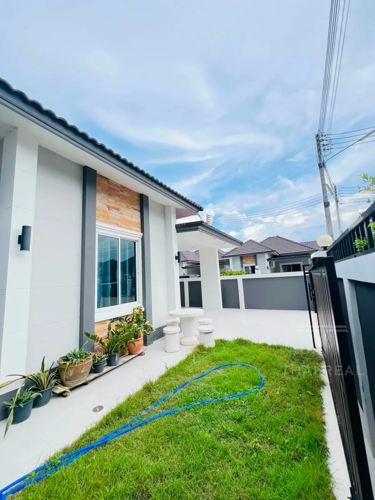 New Corner House, Mountain View (The Best Home) – photo 4