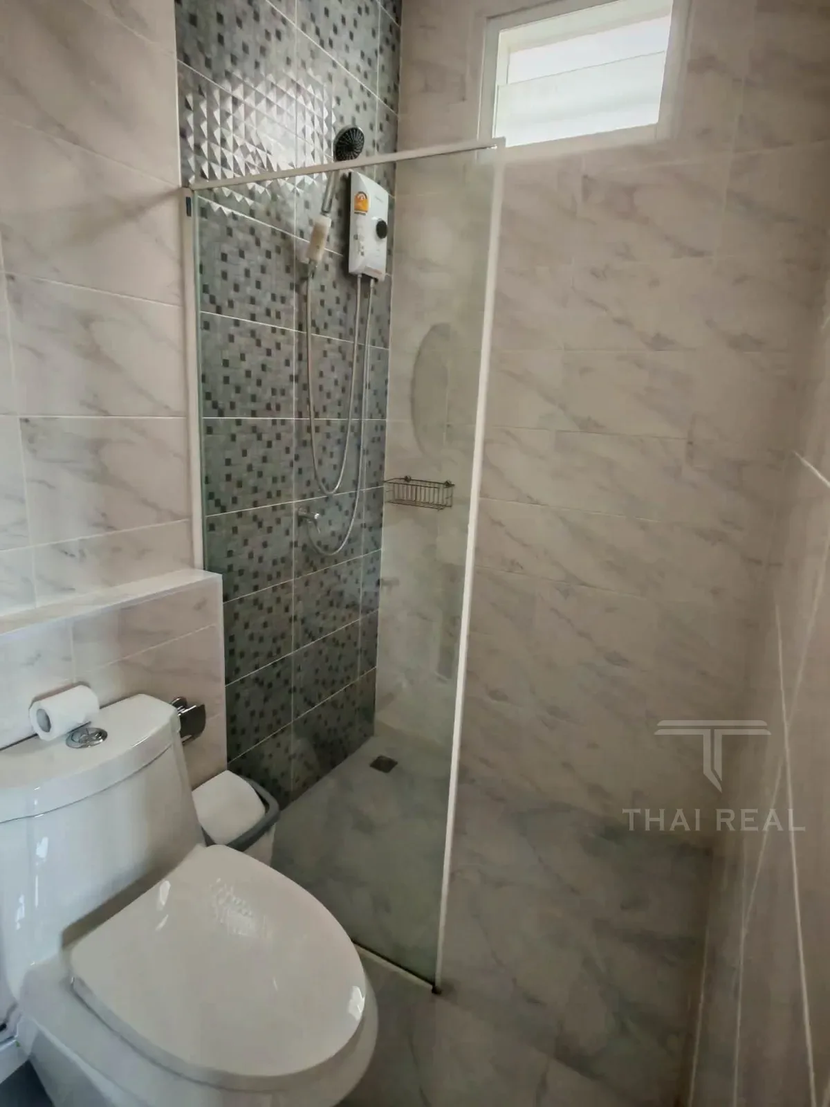 New Corner House, Mountain View (The Best Home) – photo 19
