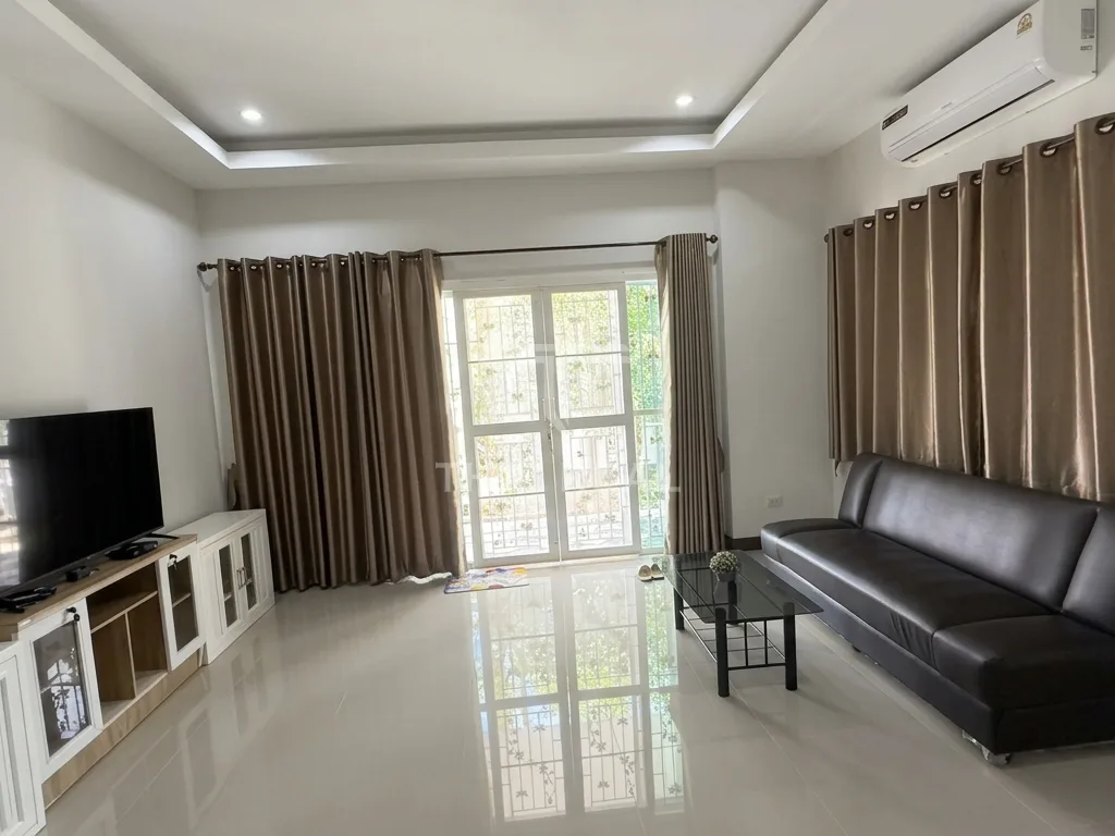 บ้านหัวมุม 3 ห้องนอน พร้อมเฟอร์นิเจอร์ - Rom Yen Village – photo 2