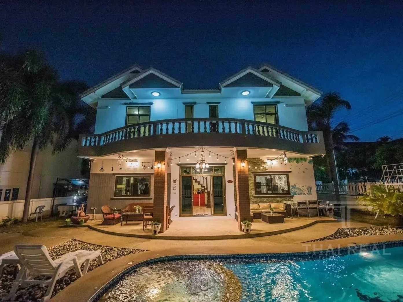 Villa with Jacuzzi – photo 2