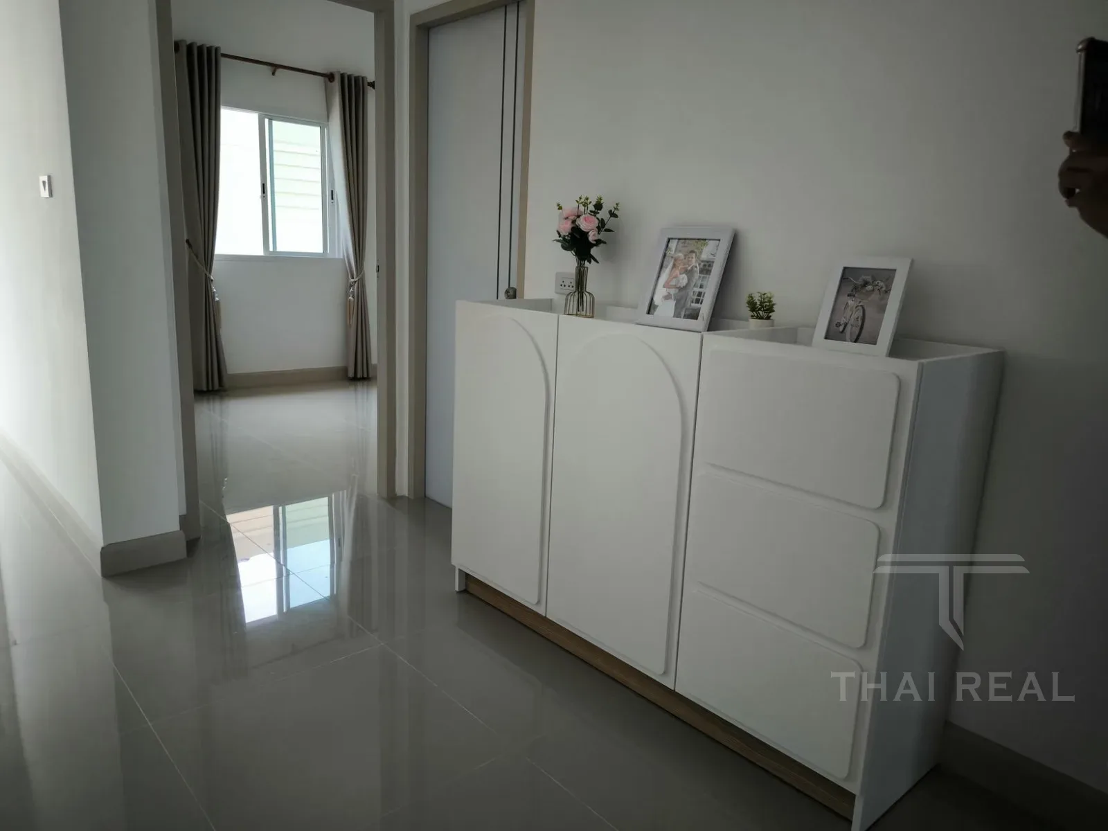 บ้านพร้อมศักยภาพเชิงพาณิชย์ – photo 15
