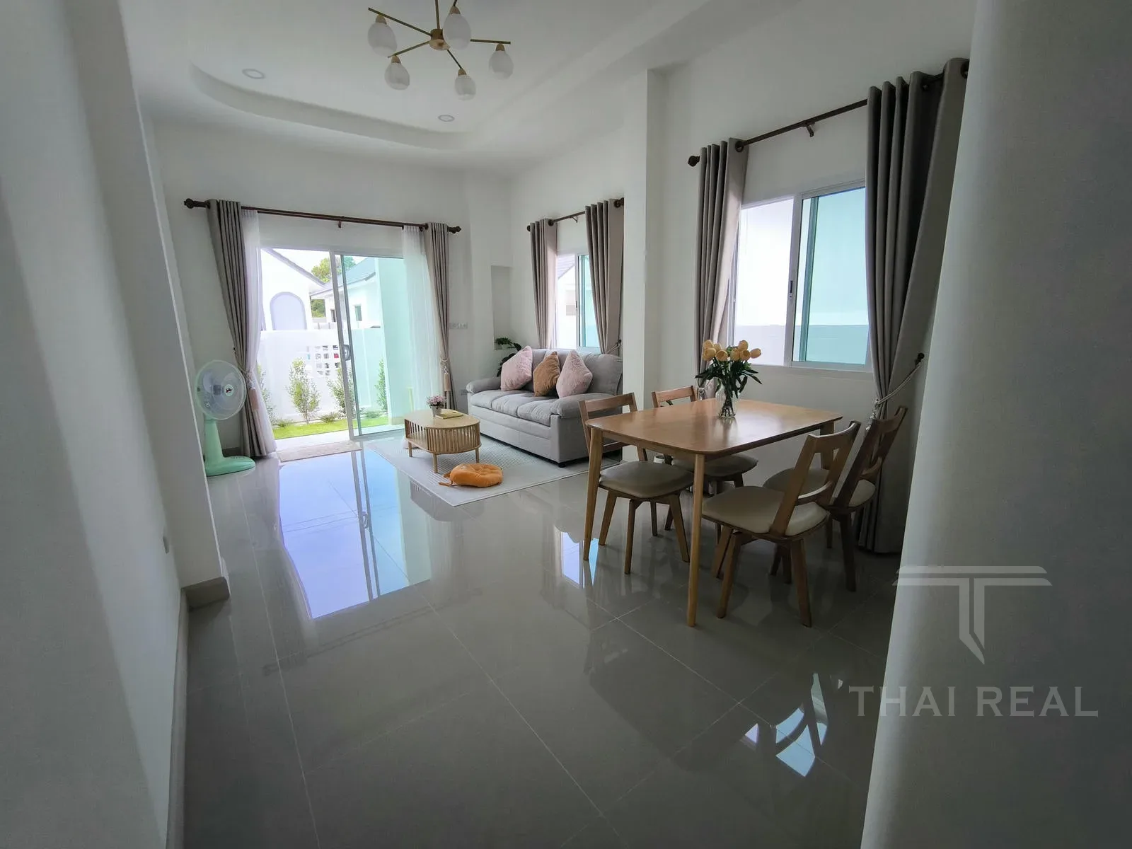 บ้านพร้อมศักยภาพเชิงพาณิชย์ – photo 16