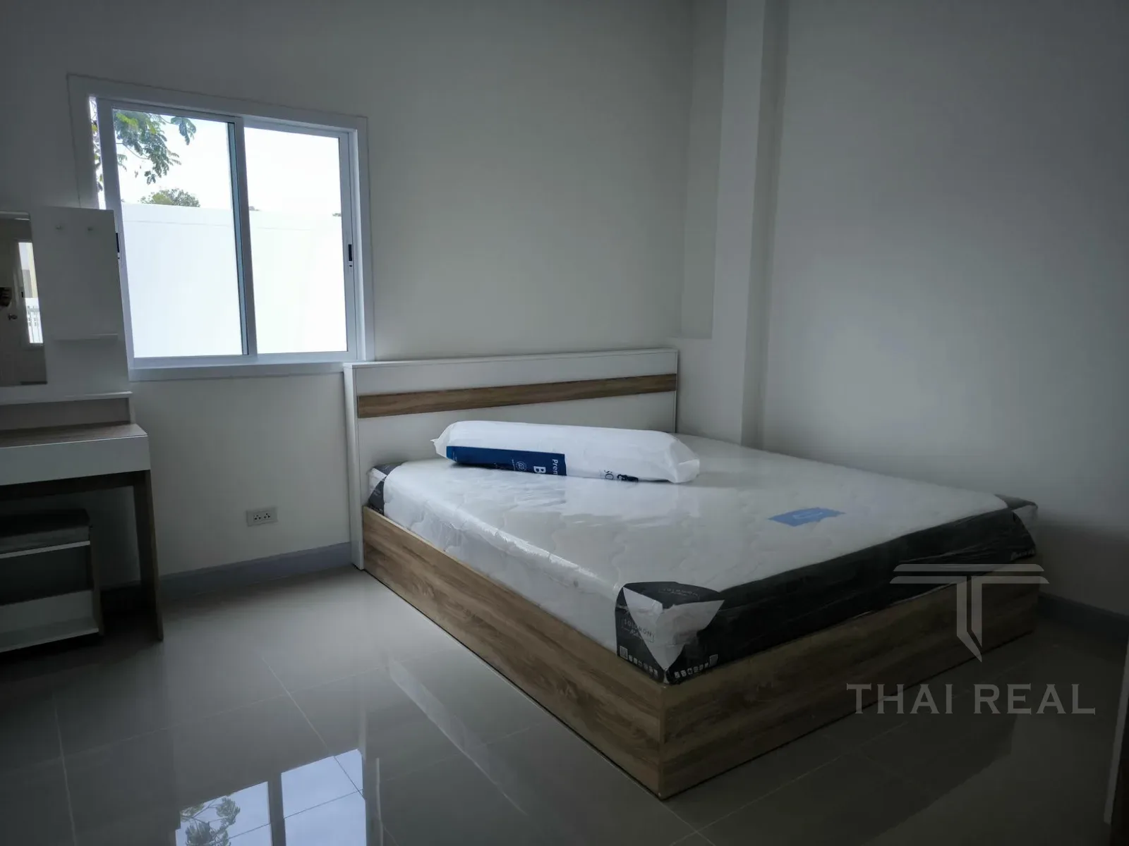 บ้านพร้อมศักยภาพเชิงพาณิชย์ – photo 23