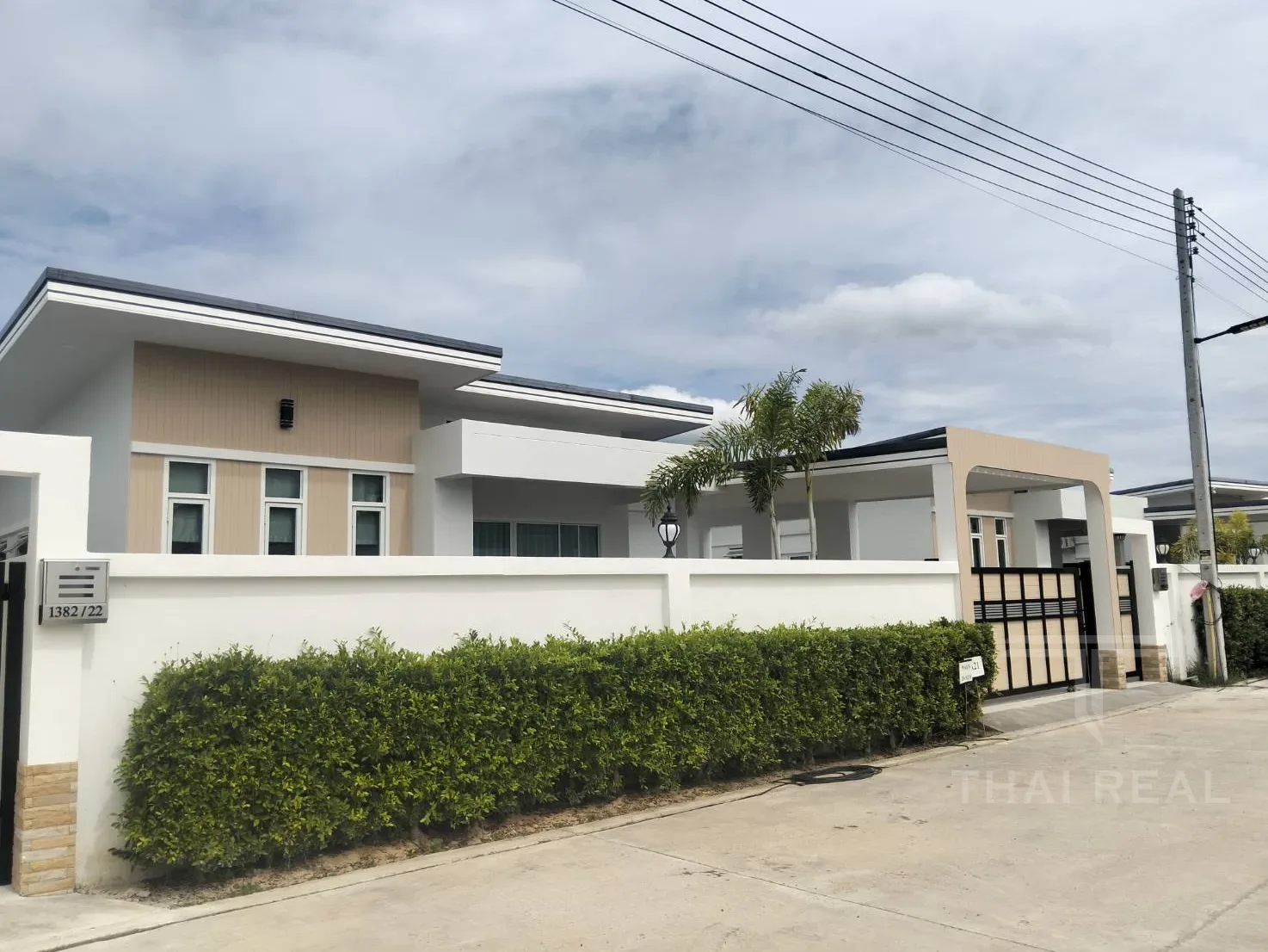 Pinnacle House – photo 4