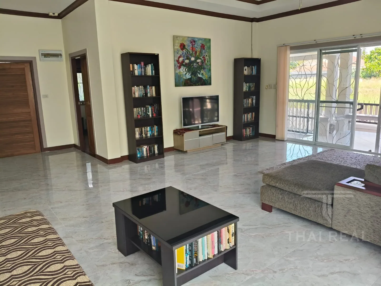 Pet-Friendly Pool Villa – photo 8