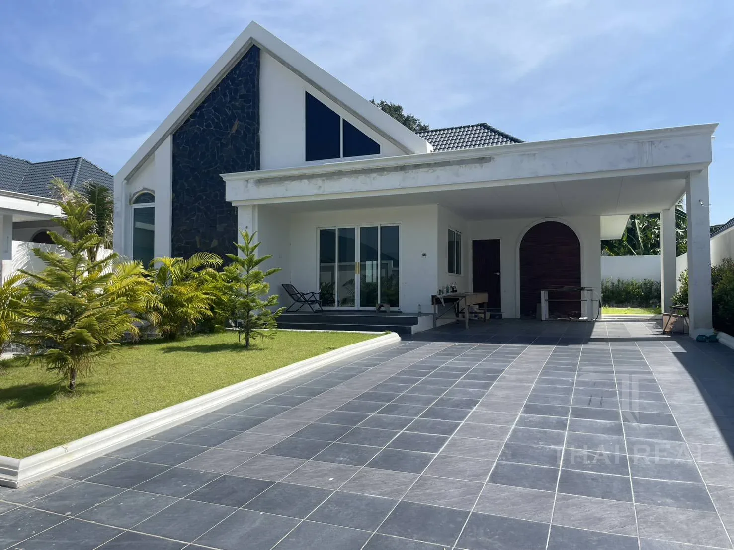 Luxury Pool Villa near the Beach – photo 2