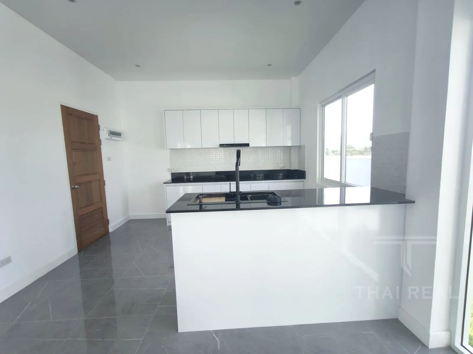 Mountain-View Pool Villa – photo 13