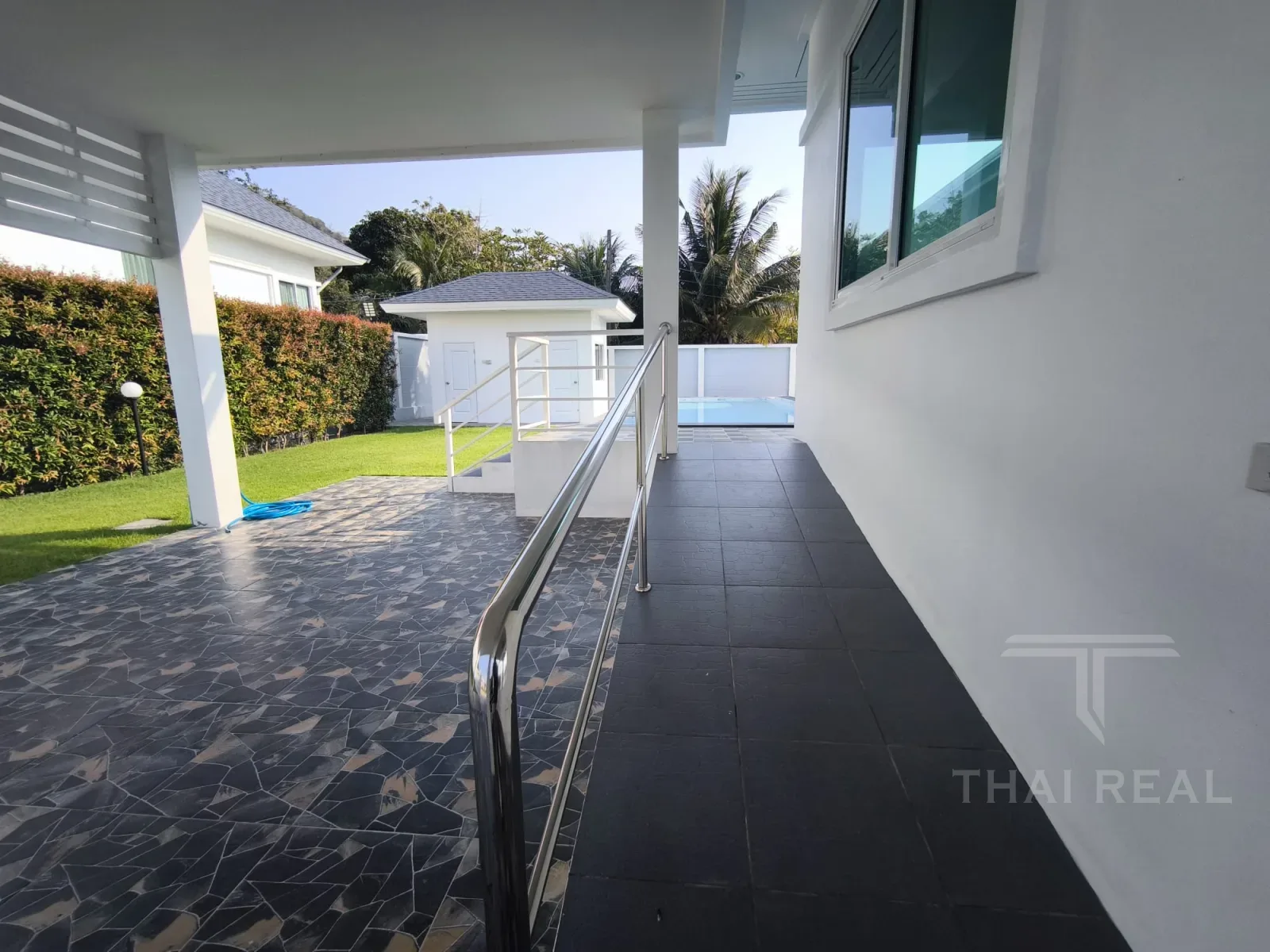 Mountain-View Pool Villa – photo 17