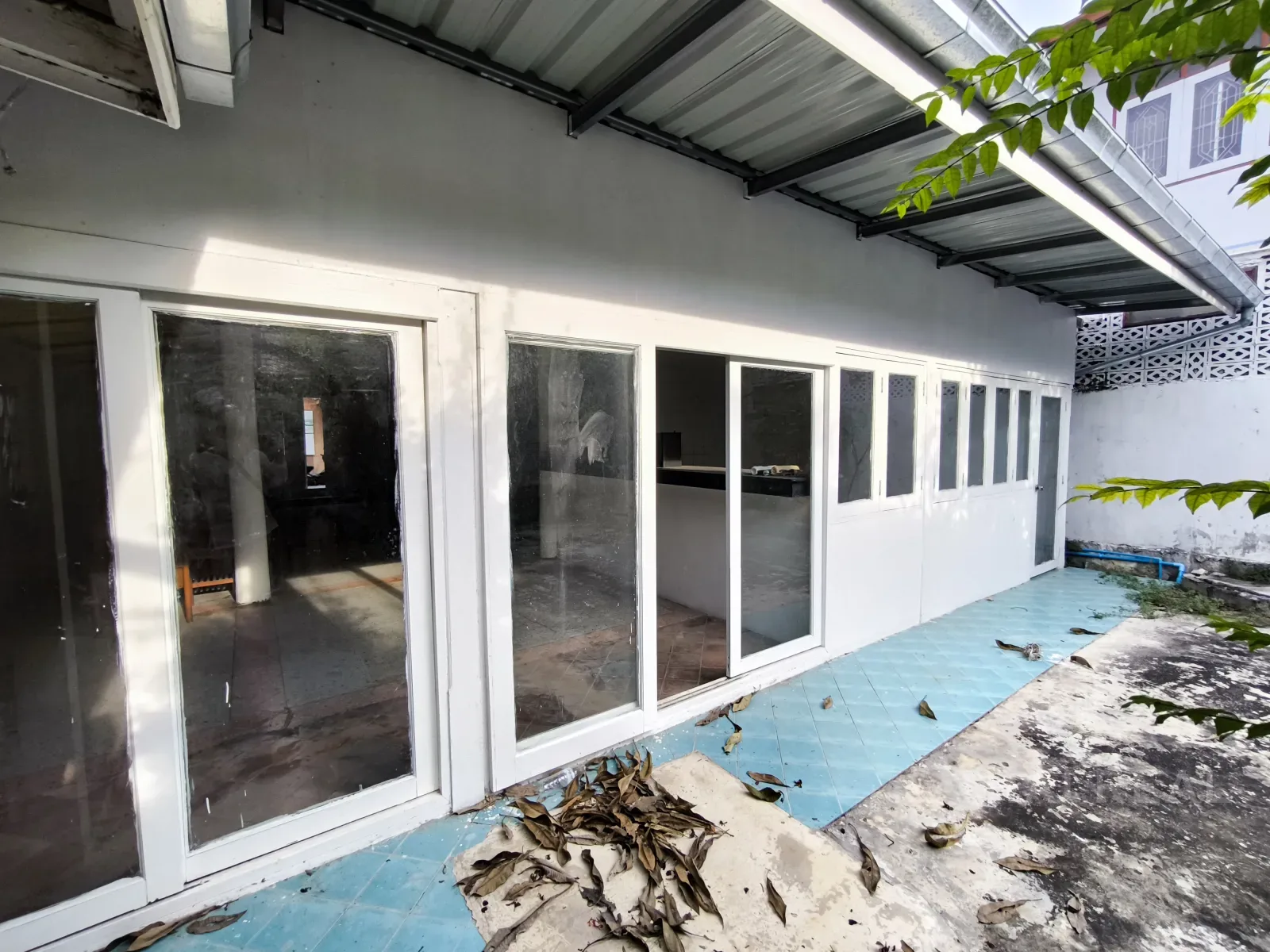 Beachside Restaurant Space – photo 10