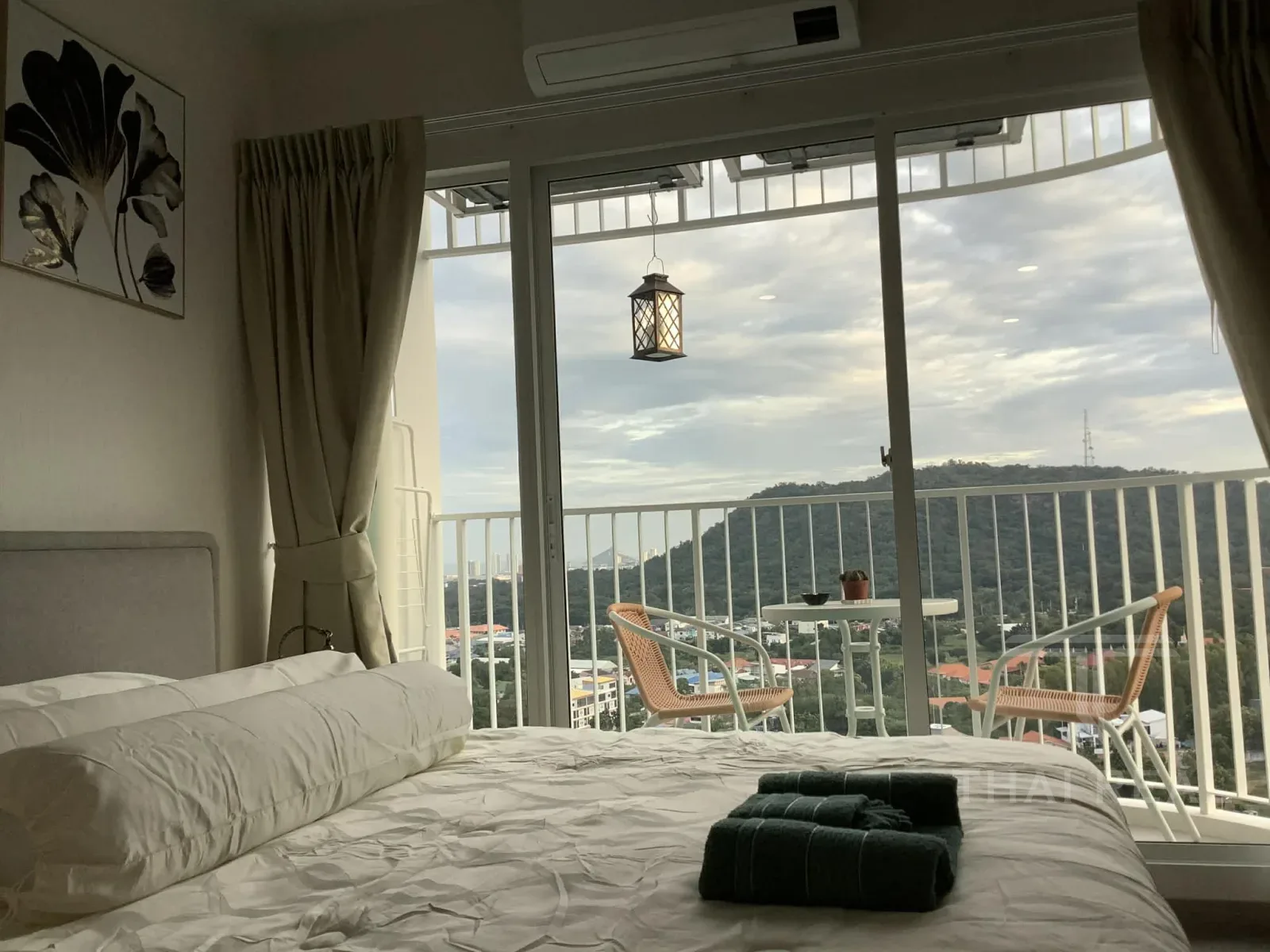 Supalai Blue Whale Sea-View Condo – photo 2