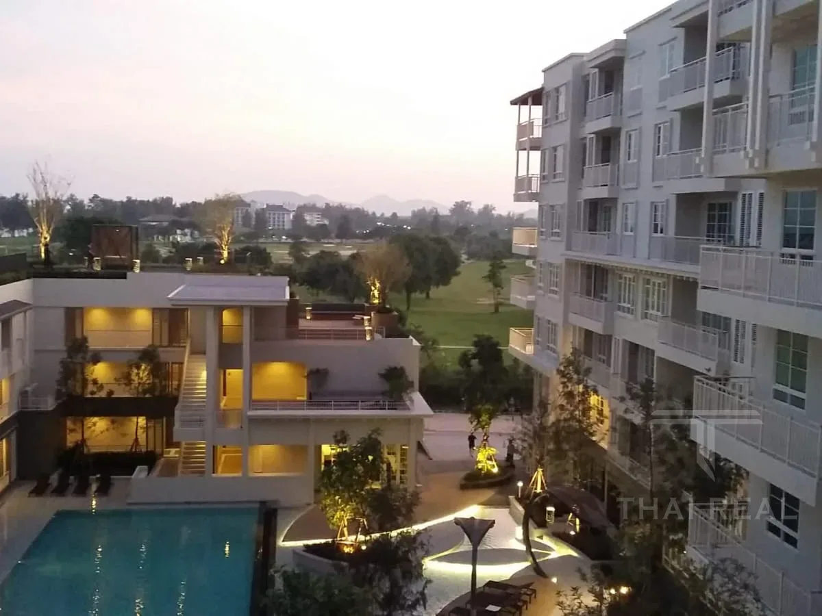Autumn Mountain-View Condo – photo 33
