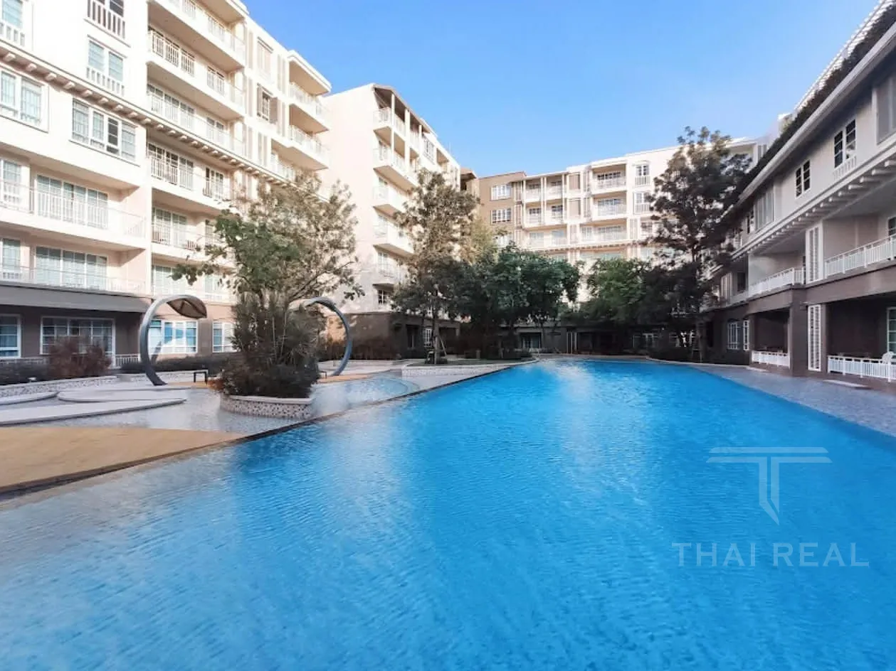 Autumn Mountain-View Condo – photo 38