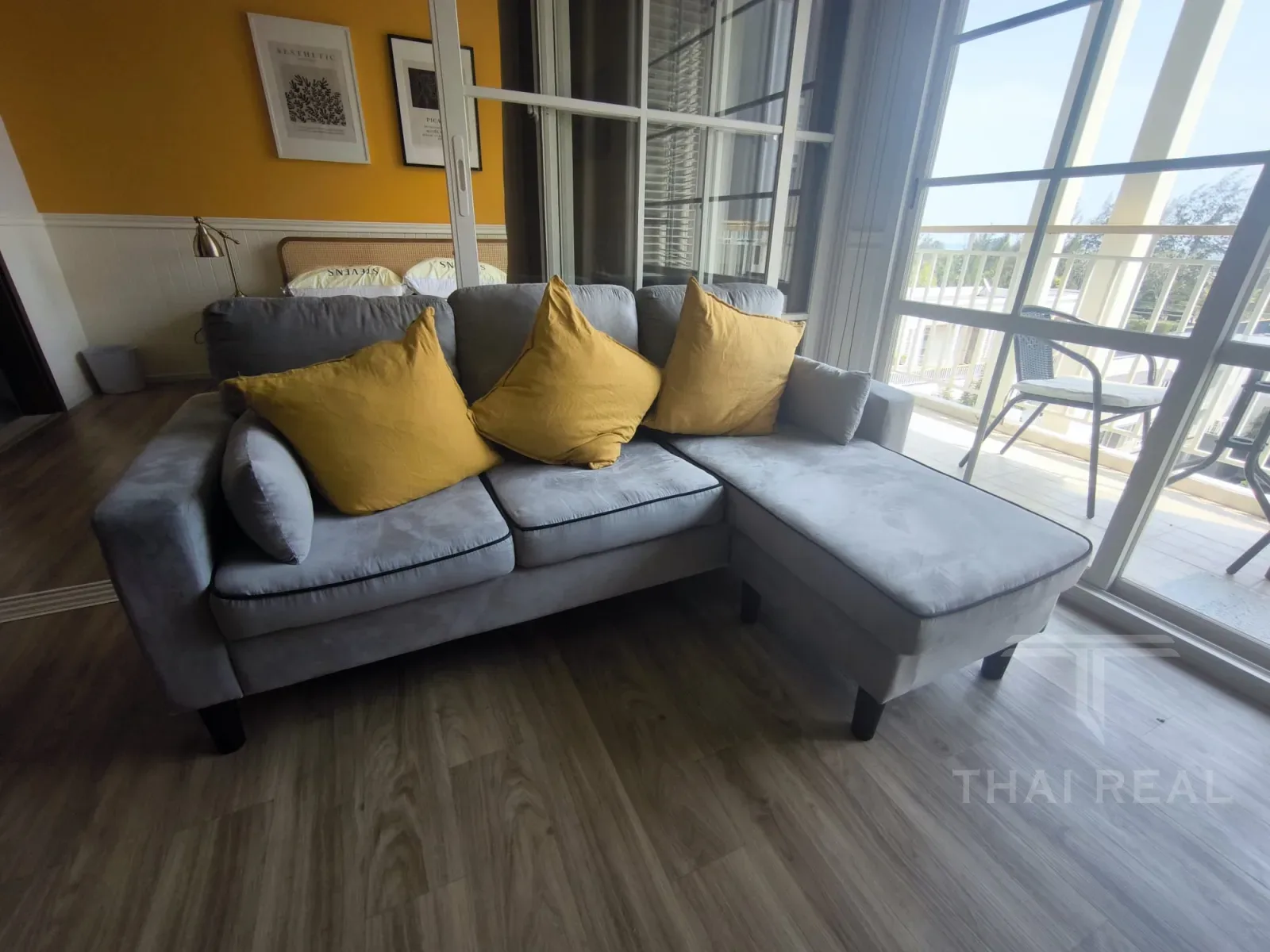 Autumn Mountain-View Condo – photo 14