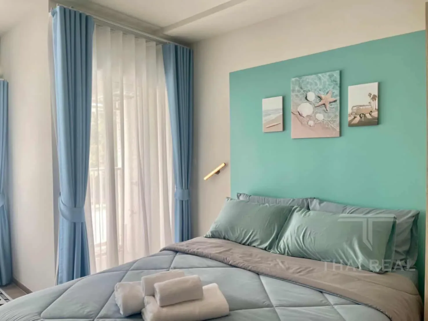 Pool-View Condo near Bluport – photo 3
