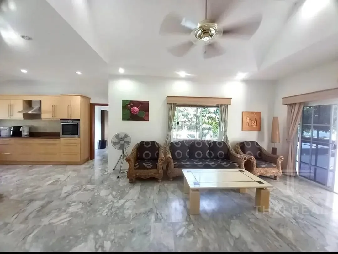 Detached Pool House – photo 8