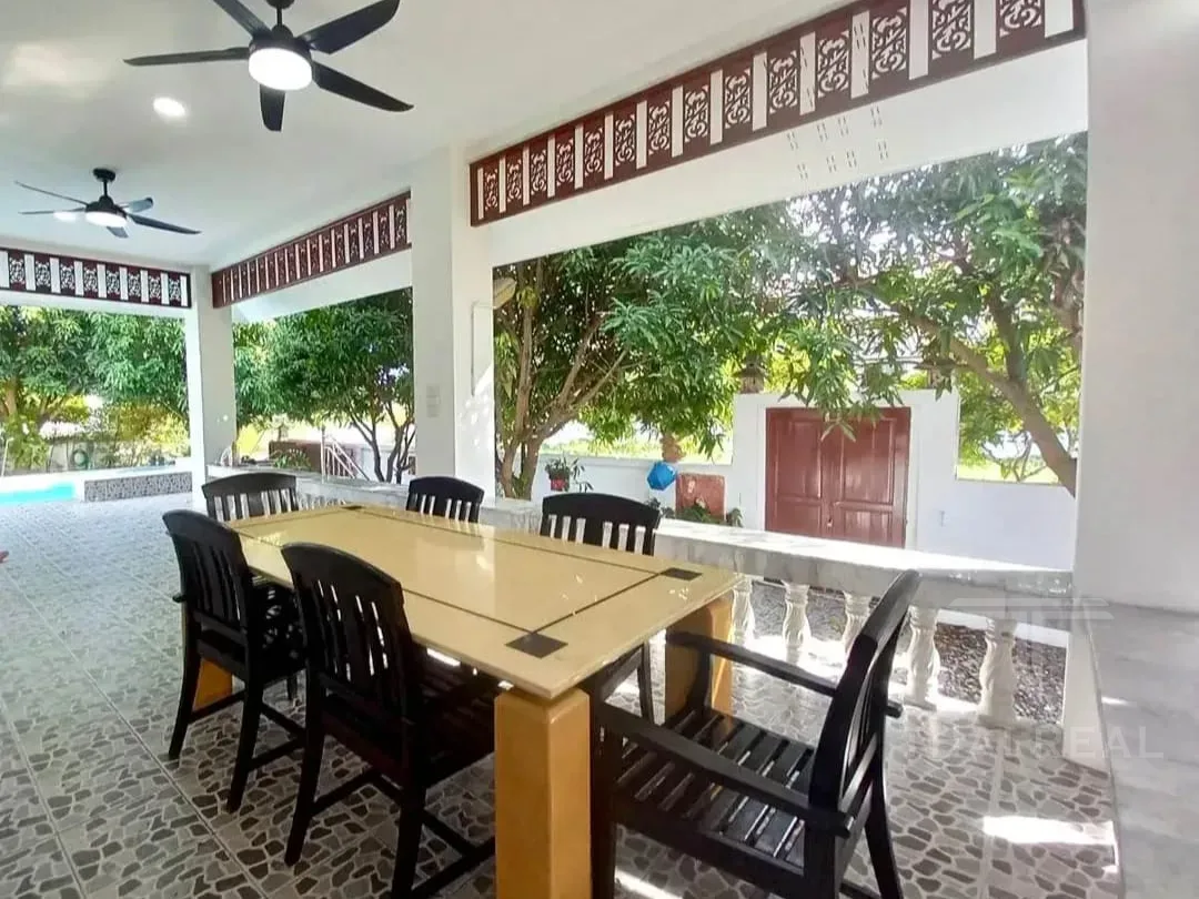 Detached Pool House – photo 21