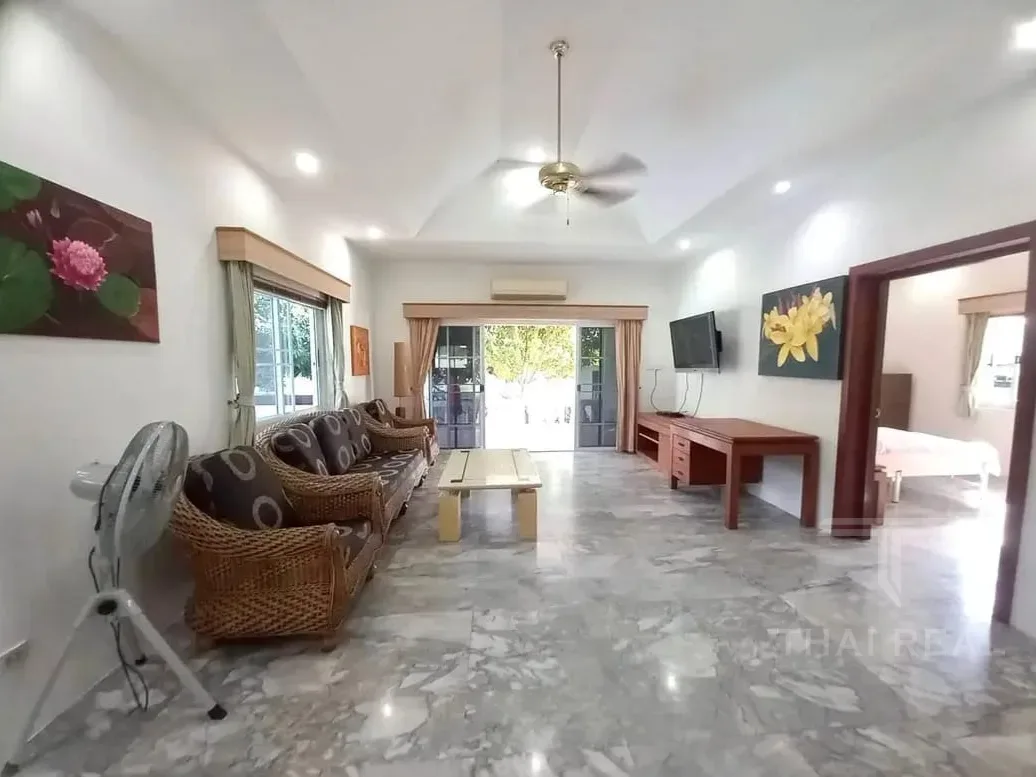 Detached Pool House – photo 14