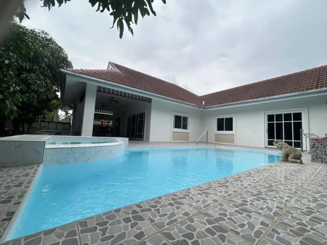 Detached Pool House – photo 23