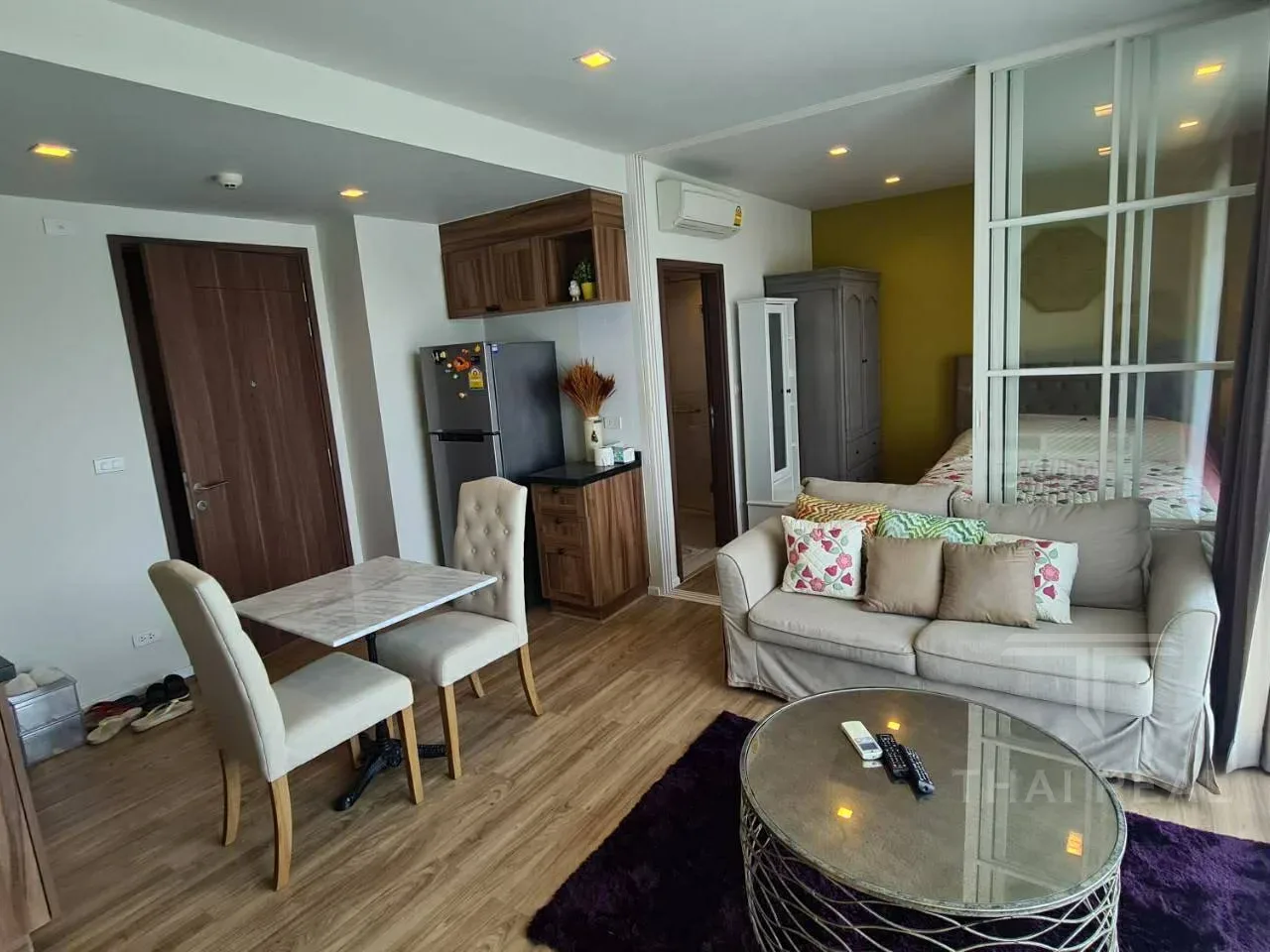 Autumn 7th-Floor Mountain-View Condo – photo 8