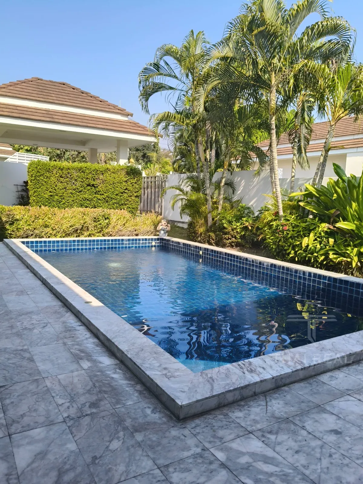 Mountain-View Pool Villa – photo 2