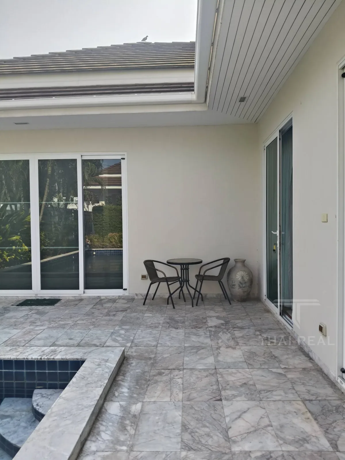 Mountain-View Pool Villa – photo 10