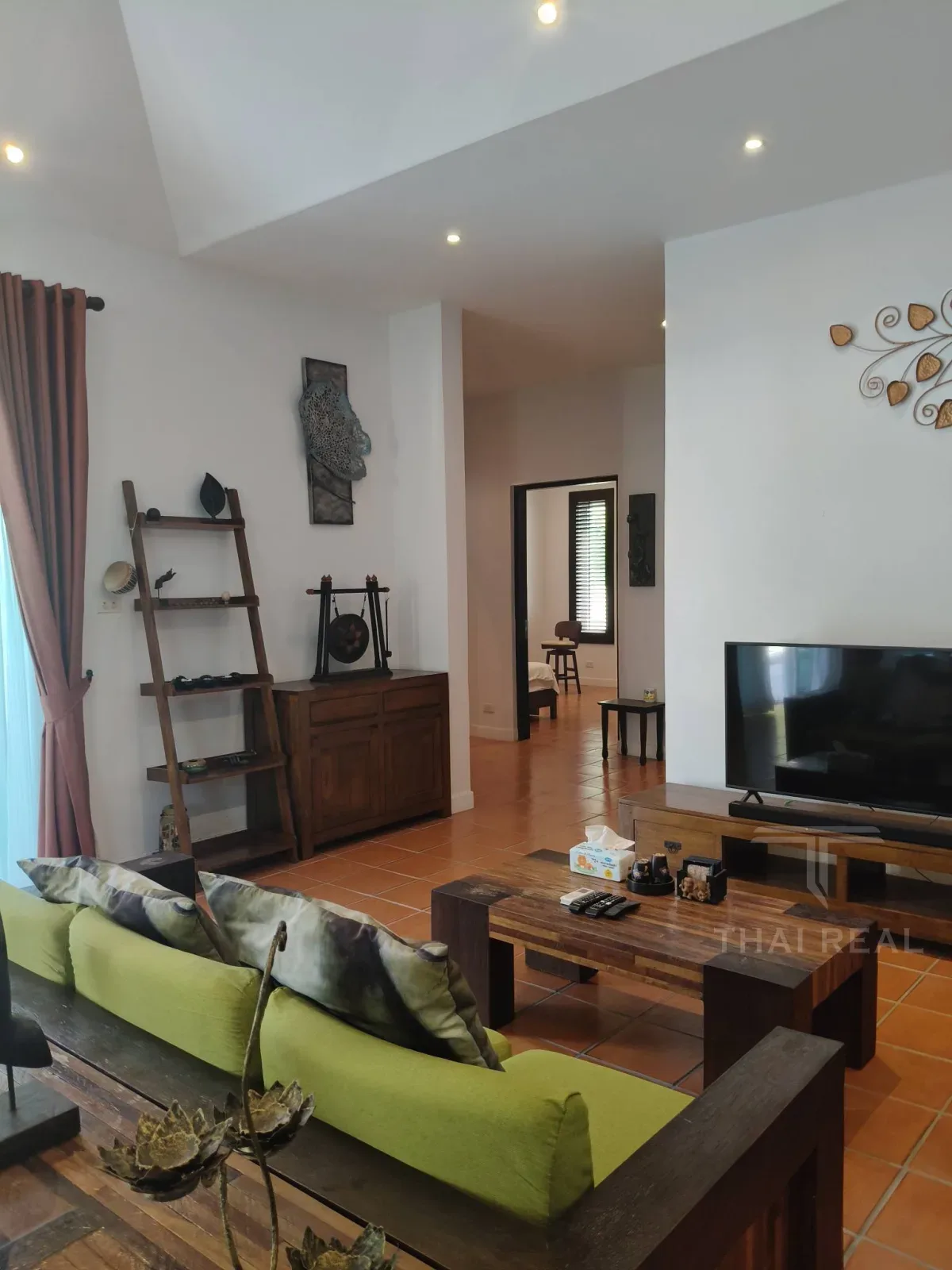 Mountain-View Pool Villa – photo 4