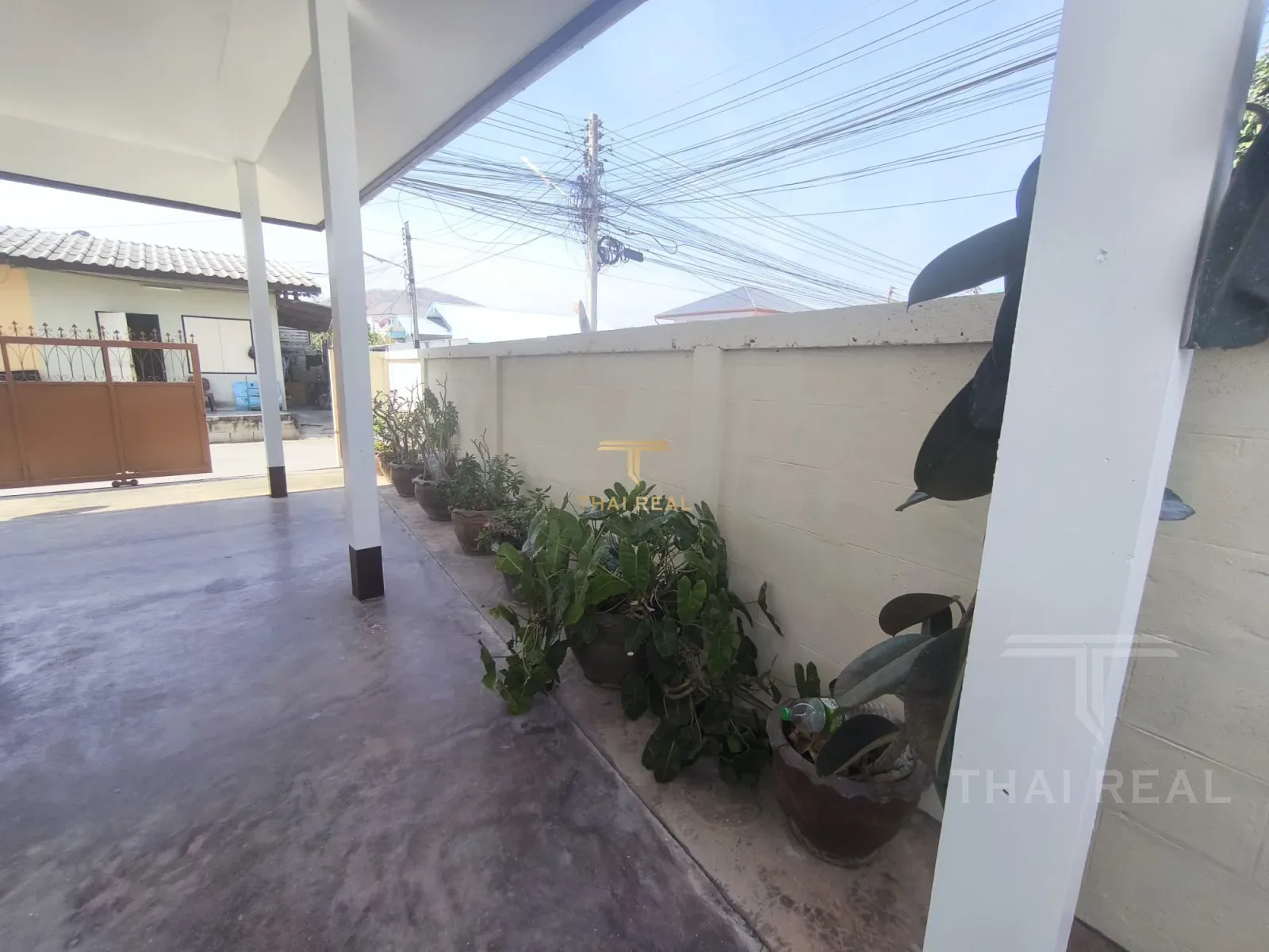 Family House near the Town Centre – photo 15