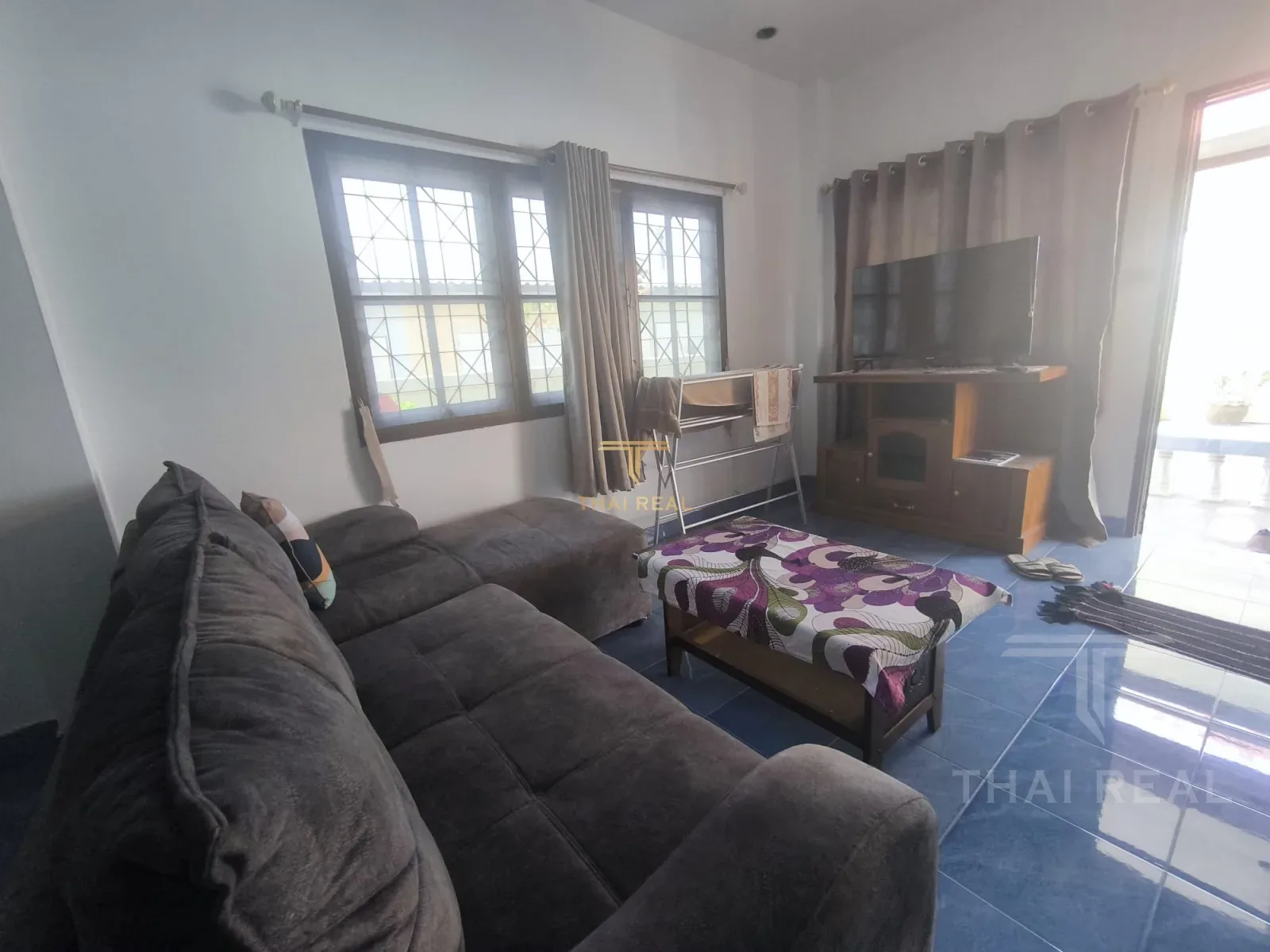 Family House near the Town Centre – photo 4