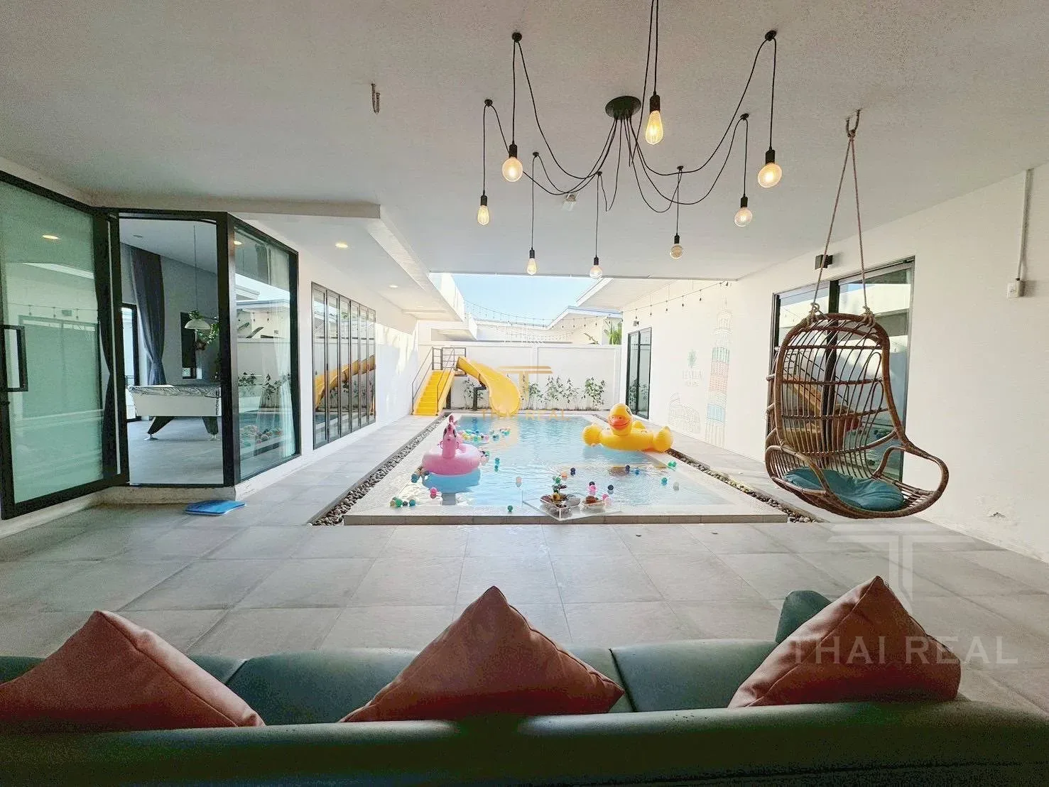 V1 Pool Villa – photo 5