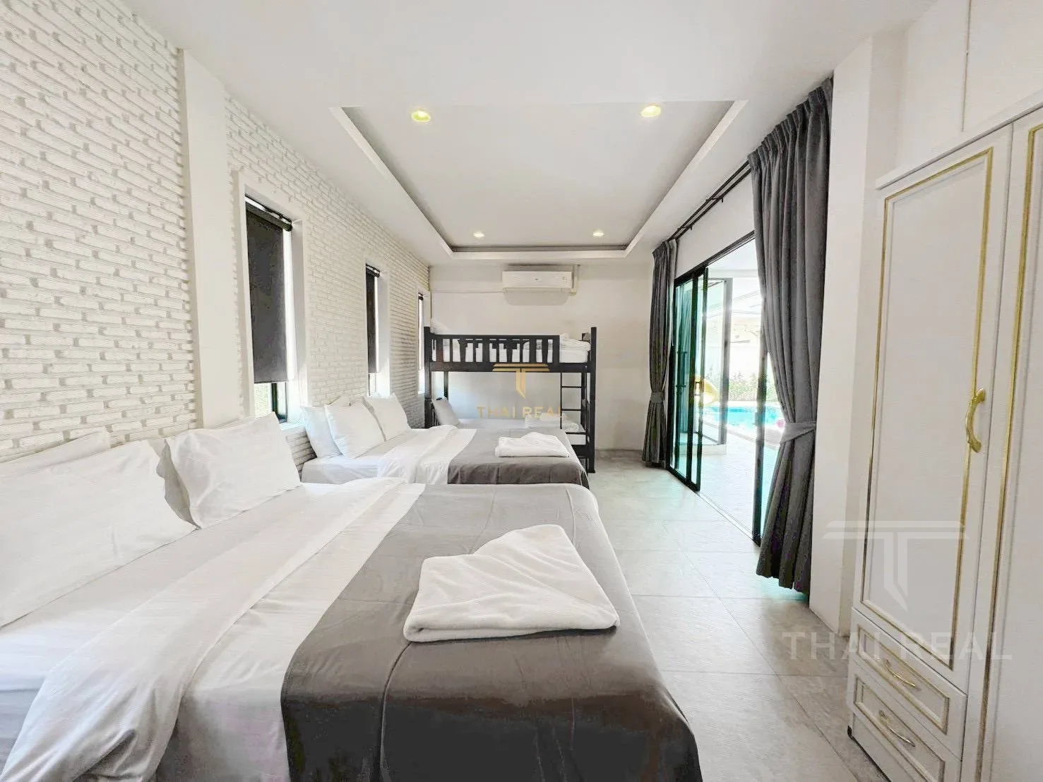 V1 Pool Villa – photo 9