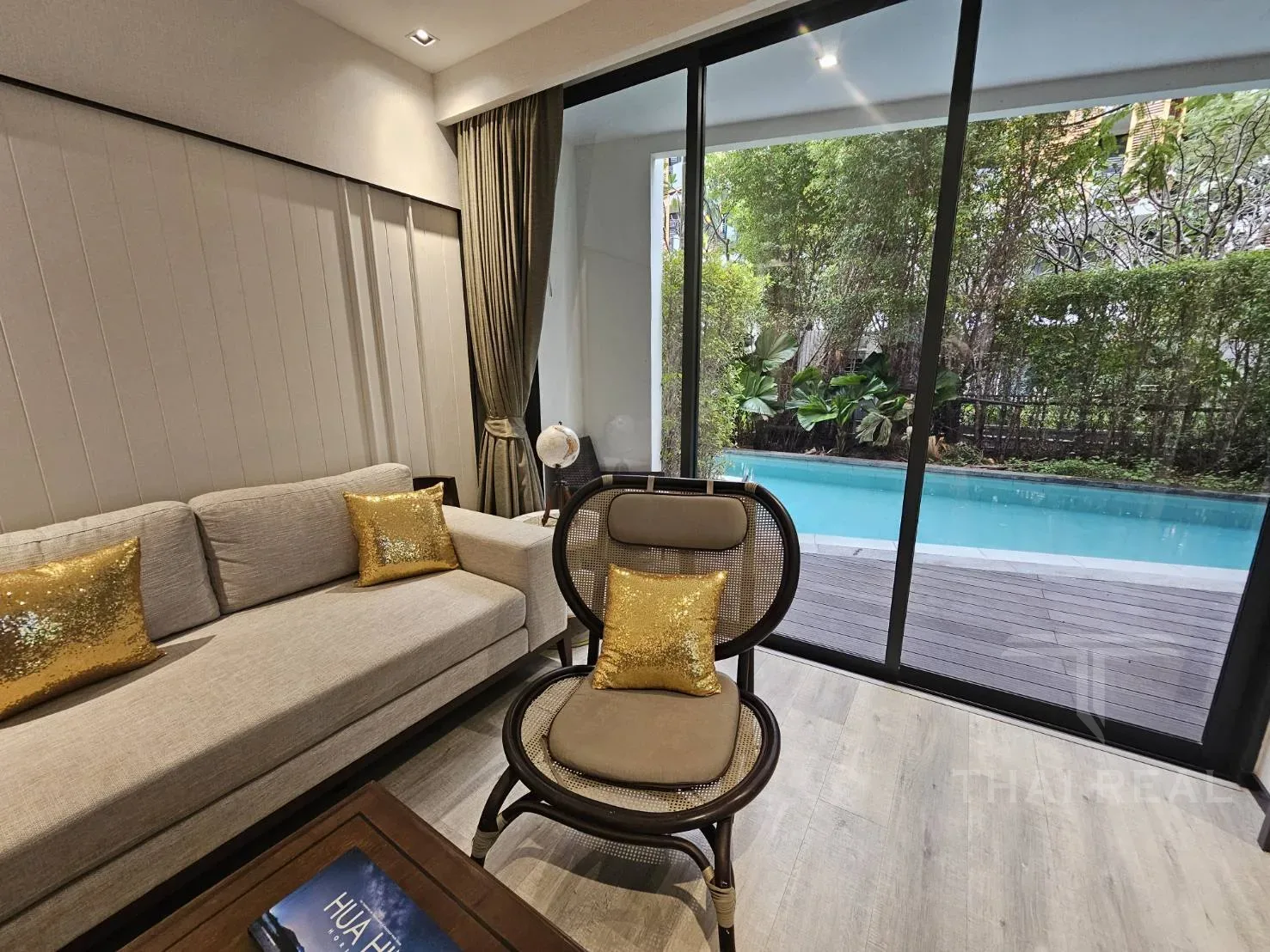 InterContinental Beachfront Residence – photo 3