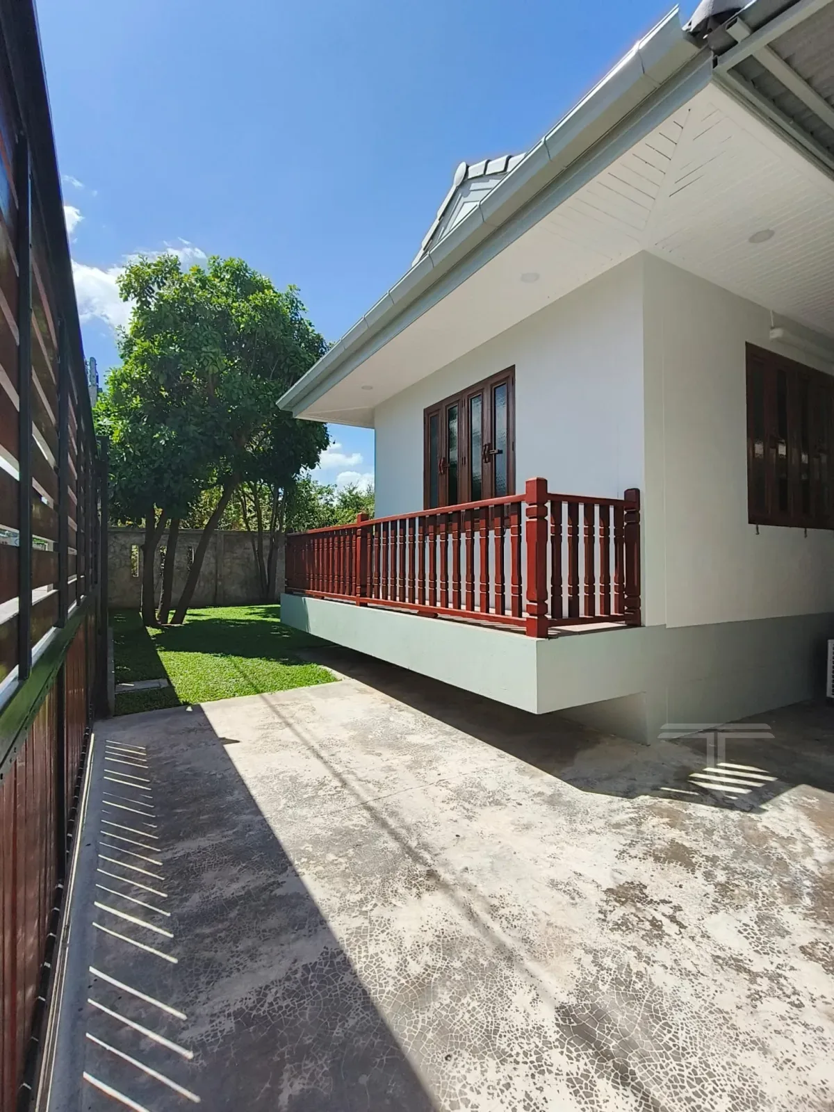 Beachside Home – photo 10