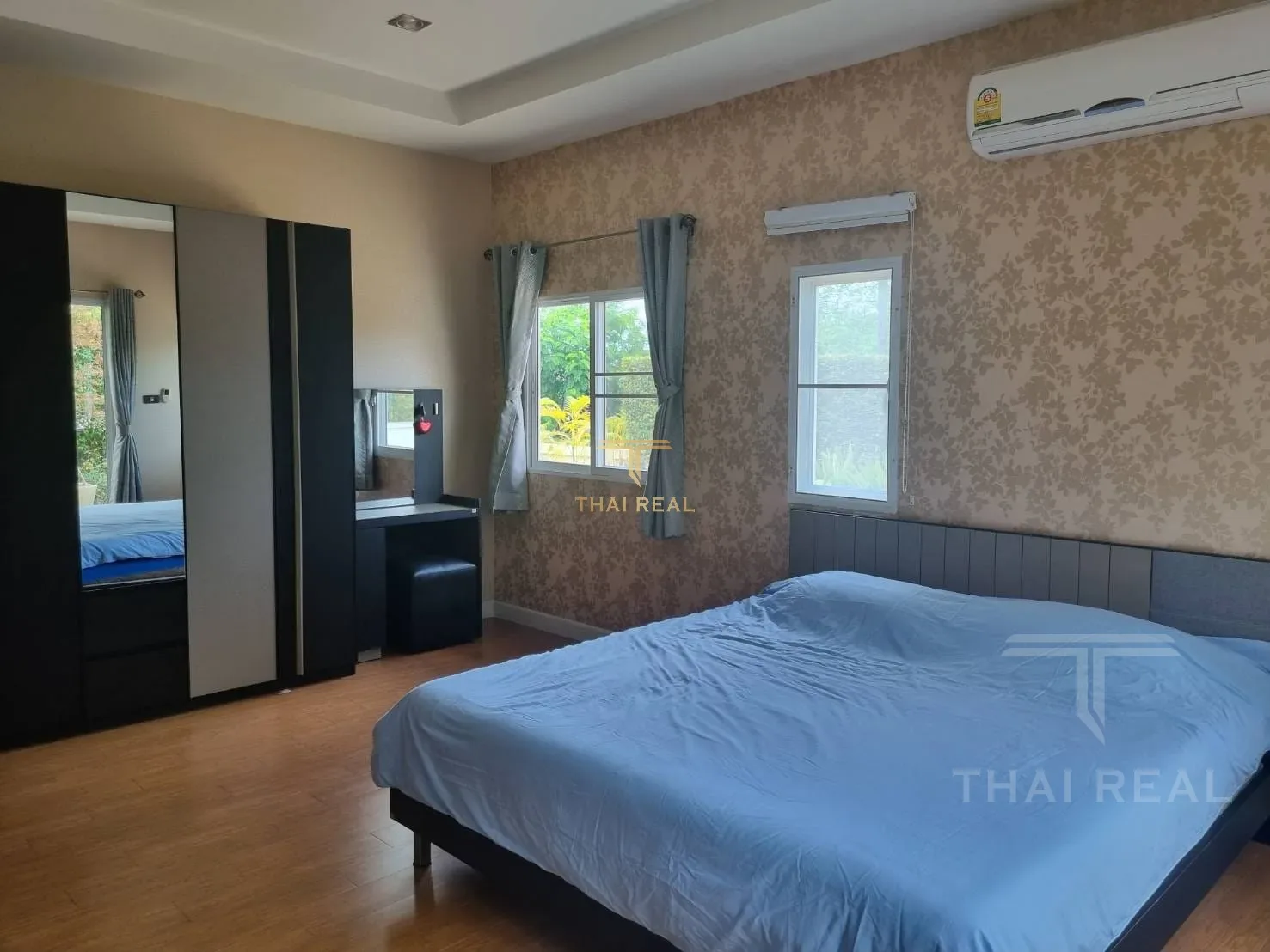 Mountain-View Pool Villa – photo 8