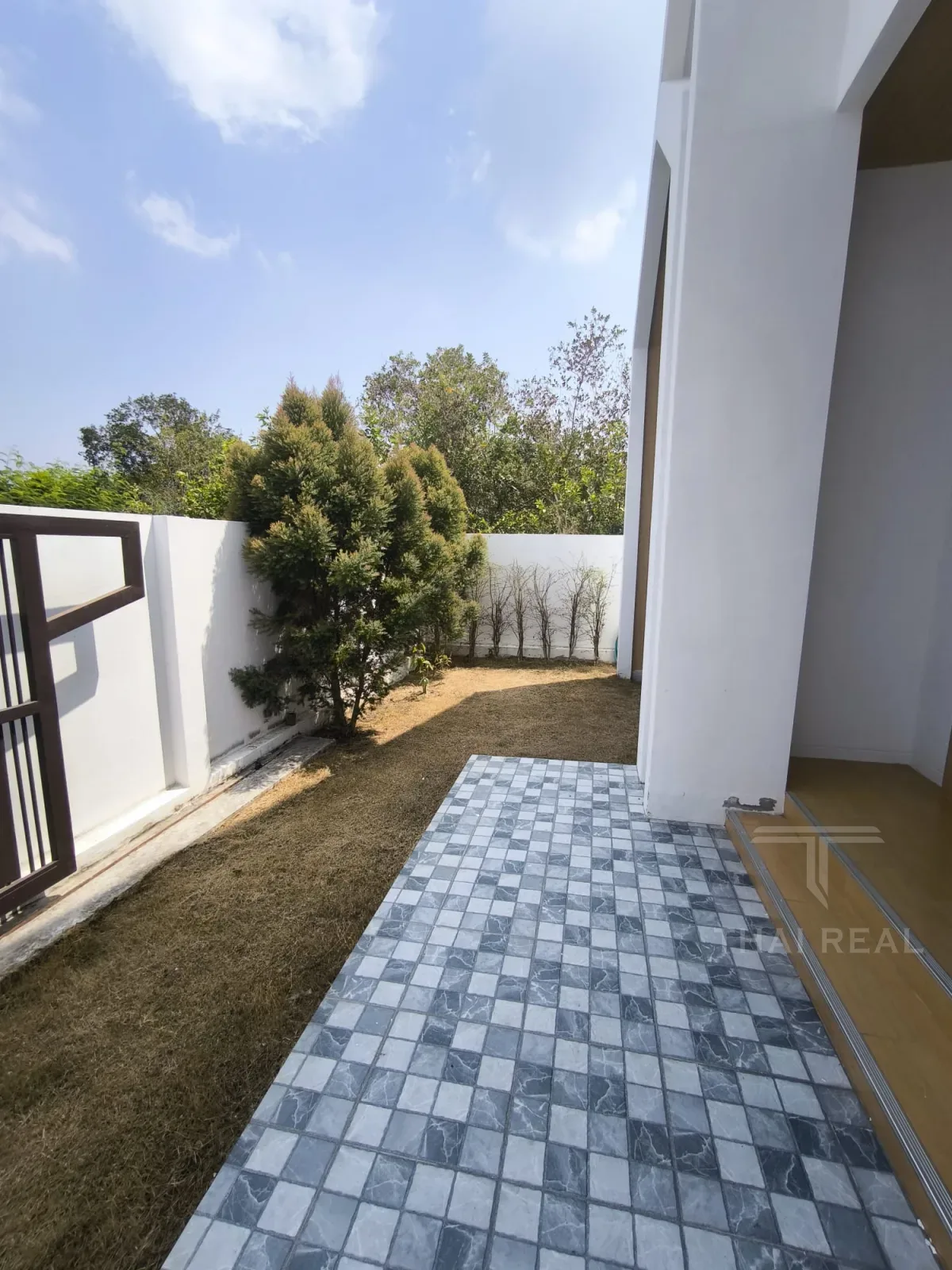 New Unfurnished House – photo 18