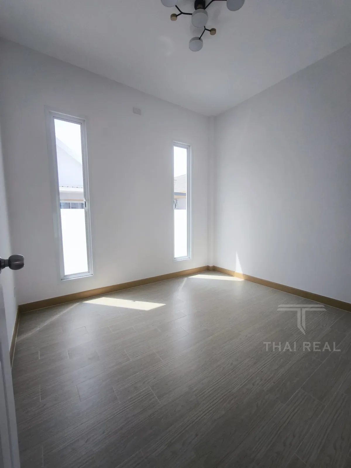 New Unfurnished House – photo 10