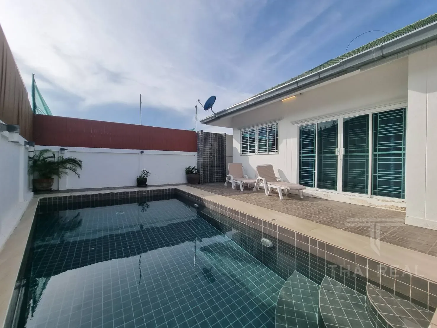 Silvia Village Pool Villa