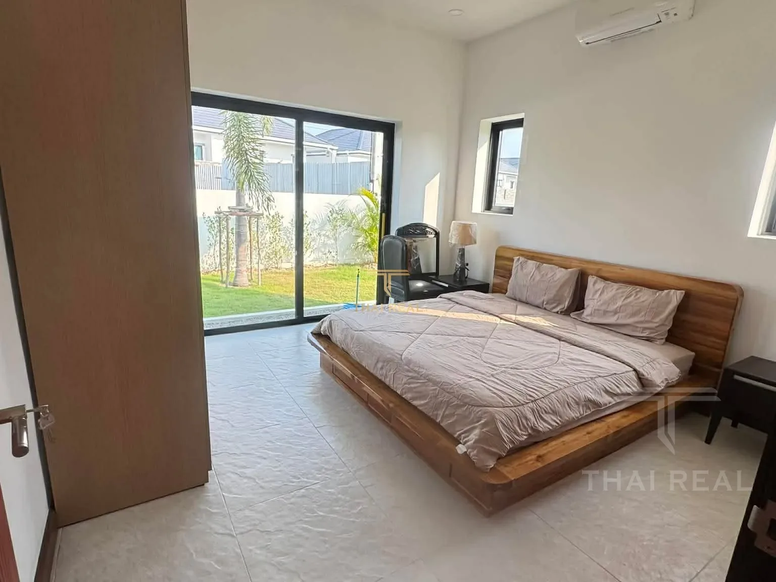 New Pool Villa with Jacuzzi for Sale – photo 11