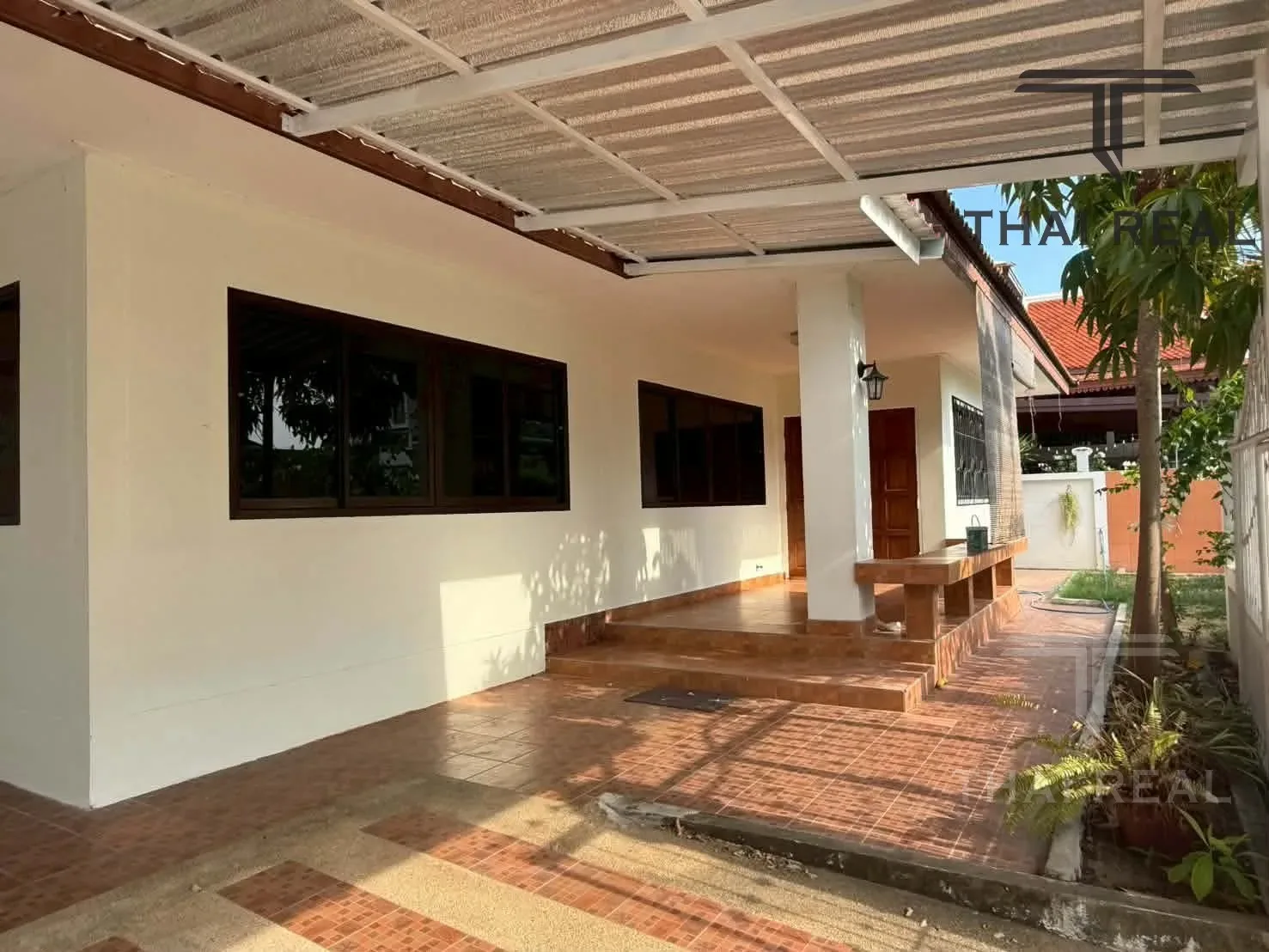 Beachside House near Sea Cret Resort – photo 2
