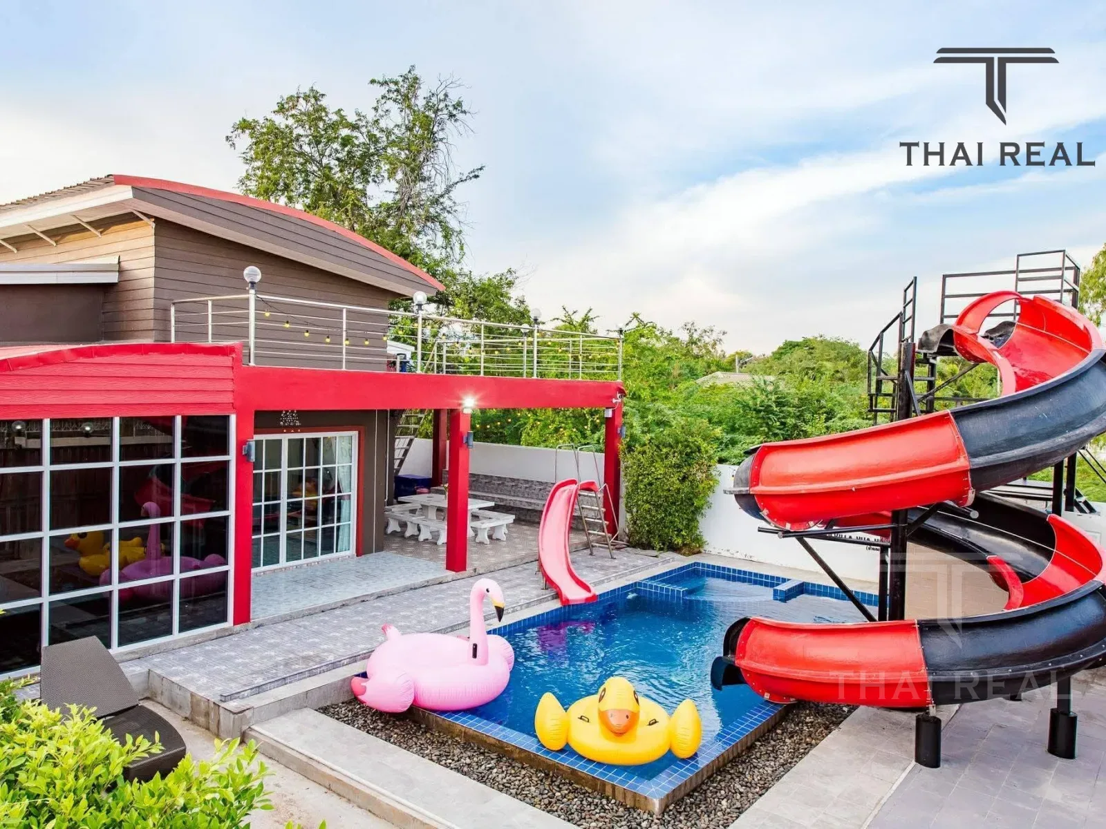 Pool Villa with Waterslide