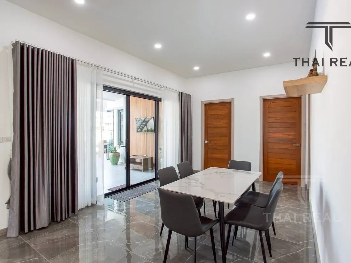 Luxury 3-Bed Saltwater Pool Villa – photo 11