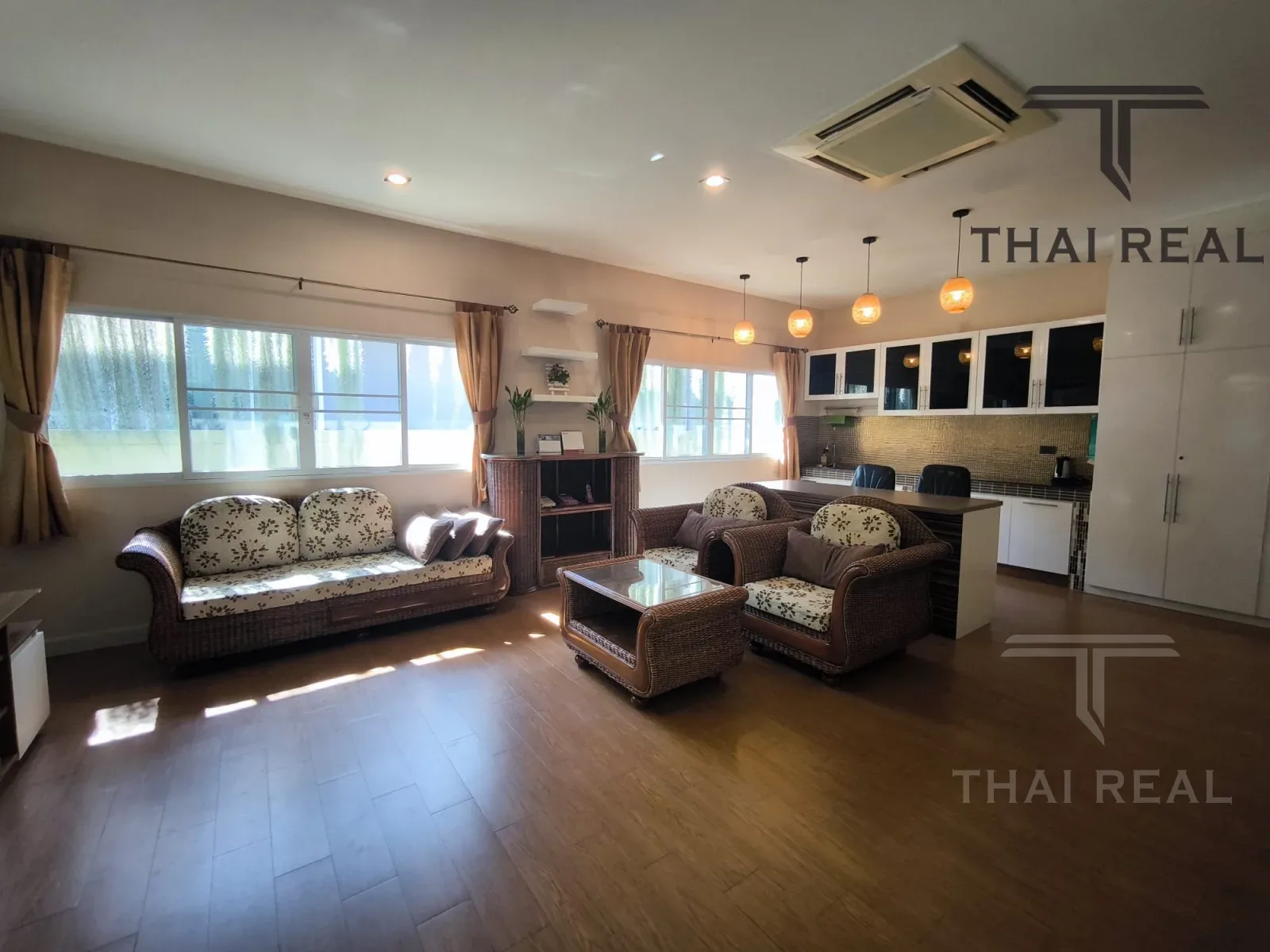 Pool Villa, No Utility Costs – photo 6