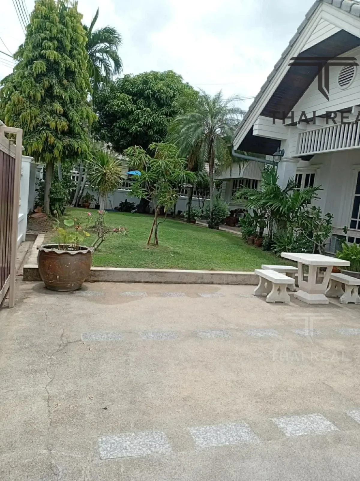 Private Garden Pool Villa – photo 14