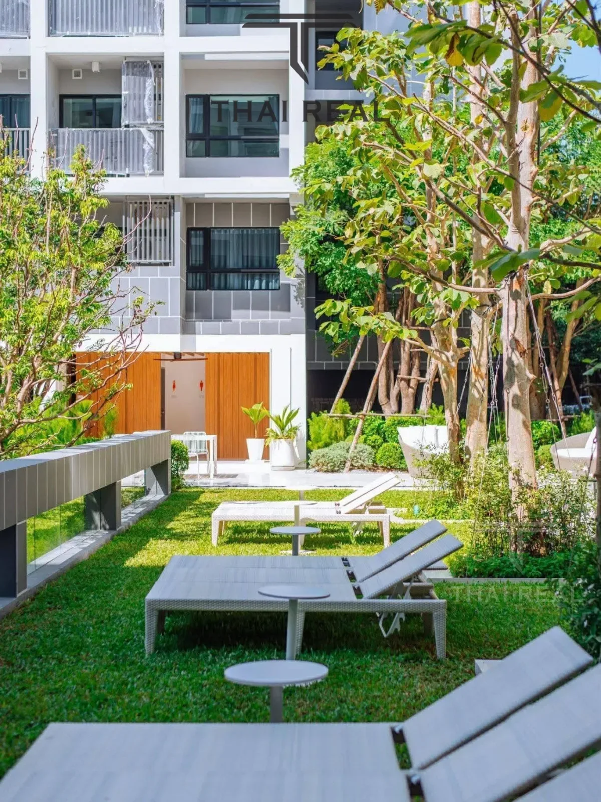 Upgraded 1-Bed Condo at Dcondo D2 – photo 13