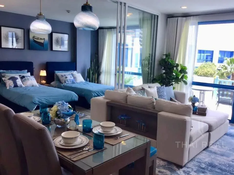 Beachfront 2-Bed Condo, The Crest Santora