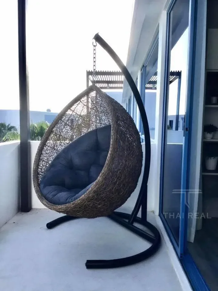 Beachfront 2-Bed Condo, The Crest Santora – photo 13