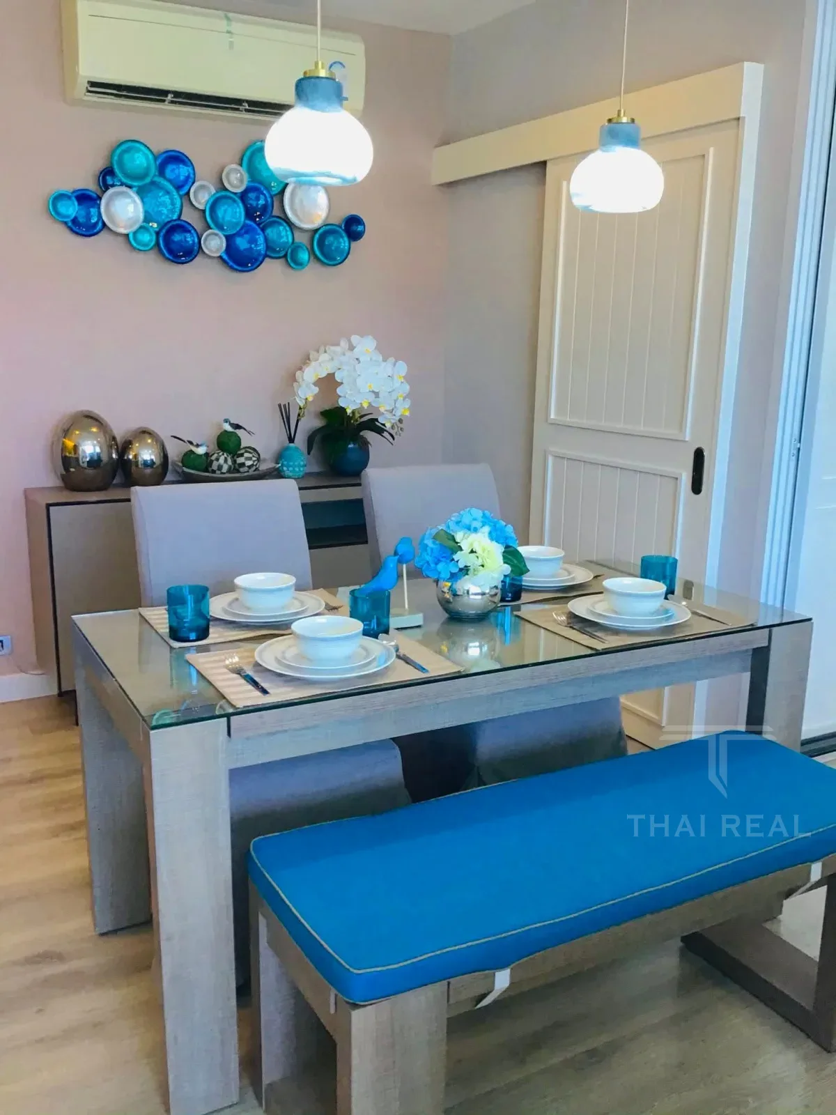 Beachfront 2-Bed Condo, The Crest Santora – photo 7