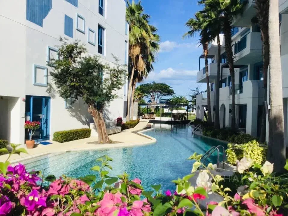 Beachfront 2-Bed Condo, The Crest Santora – photo 45