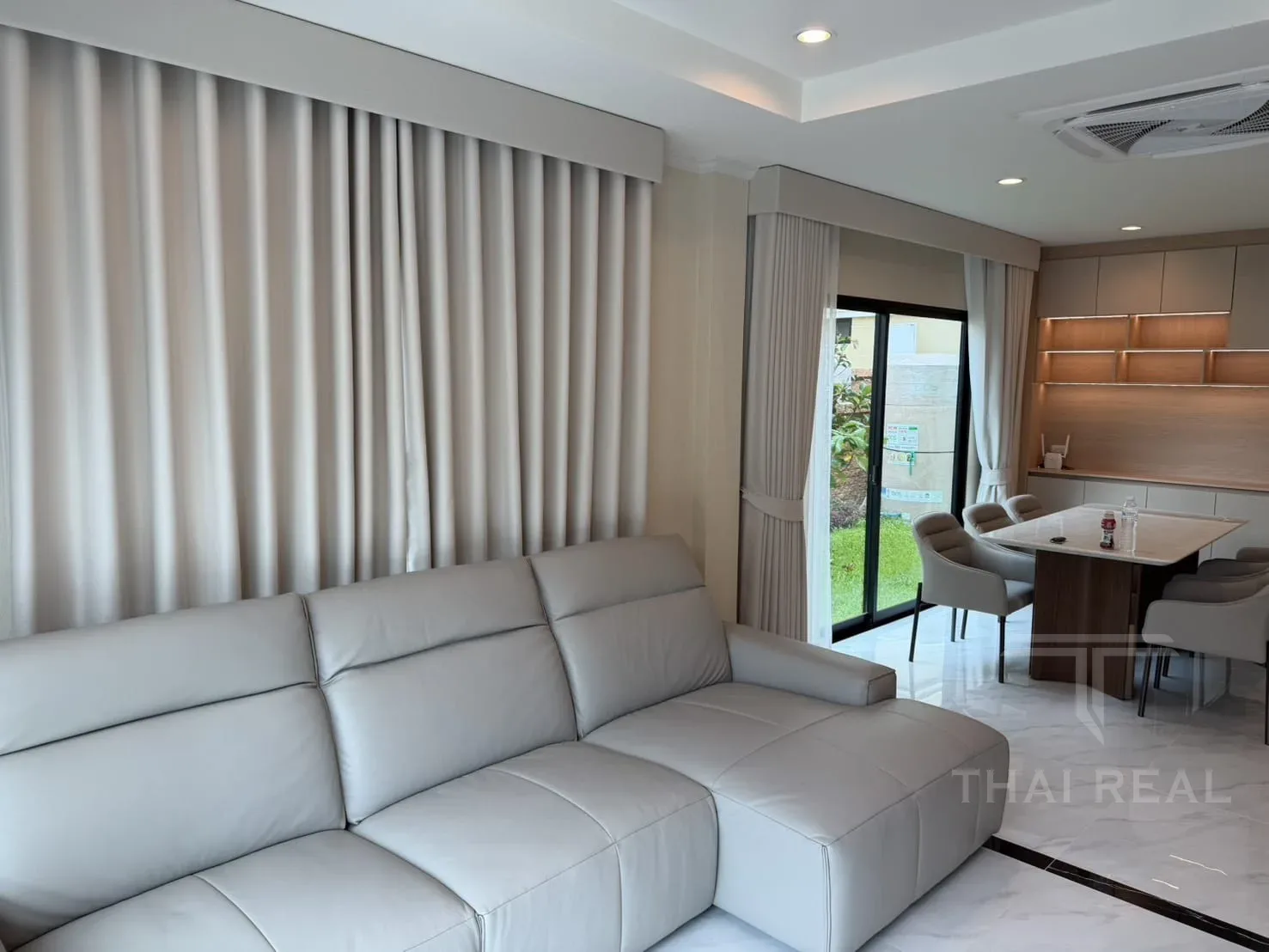 Supalai Lagoon Family House with Office – photo 3